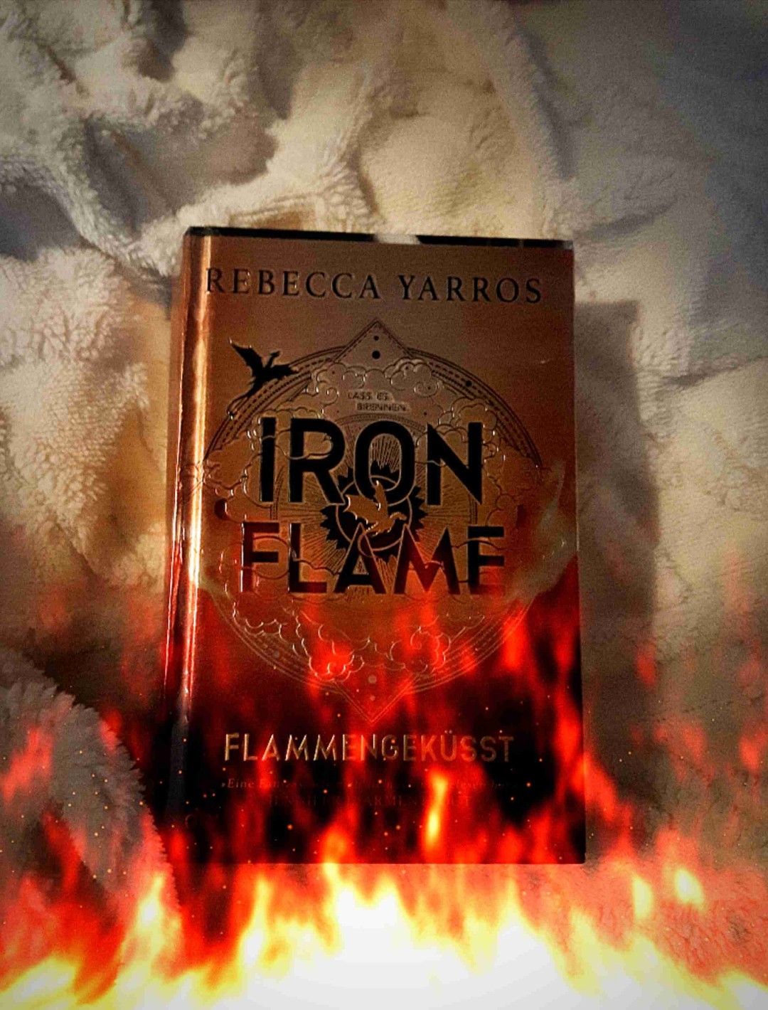 " Das erste Jahr kostet einige von uns das Leben. Das zweite Jahr kostet den Rest von uns unsere Menschlichkeit."🔥🐉