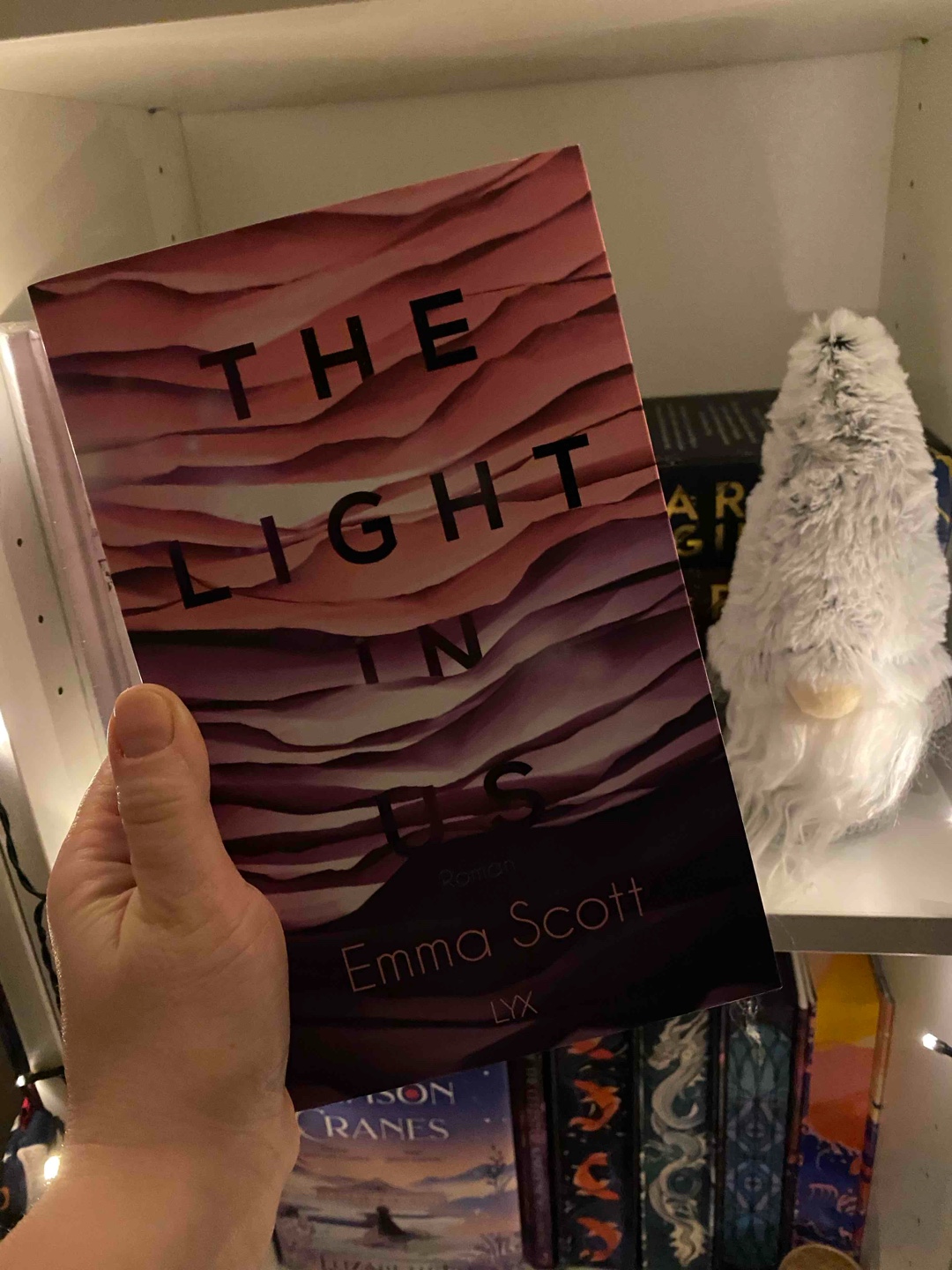 Das war wunderschön 🤩 hat mir so gut gefallen, Charlotte und Noah sind einfach so süß und wunderbar. Emma Scott ist eine tolle Autorin, die auch Themen beschreibt, die nicht ganz so einfach sind und ihre Protagonisten vor Herausforderungen stellt.  Klare Empfehlung für dieses emotionale Buch 💕