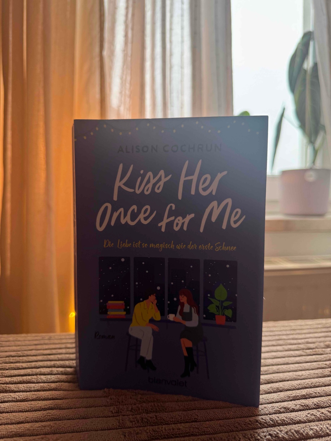 Queere weihnachtliche Liebesromanze