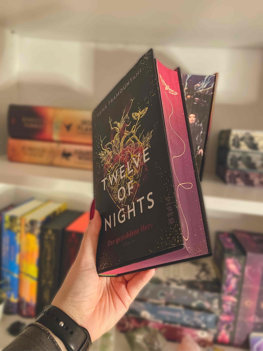 „𝕀𝕔𝕙 𝕨𝕖𝕚𝕤𝕤, 𝕕𝕦 𝕜𝕖𝕟𝕟𝕤𝕥 𝕞𝕚𝕔𝕙 𝕟𝕚𝕔𝕙𝕥, 𝕒𝕓𝕖𝕣 𝕚𝕔𝕙 𝕧𝕖𝕣𝕤𝕡𝕣𝕖𝕔𝕙𝕖 𝕕𝕚𝕣, 𝕕𝕦 𝕝𝕚𝕖𝕓𝕤𝕥 𝕞𝕚𝕔𝕙.“ 🩸