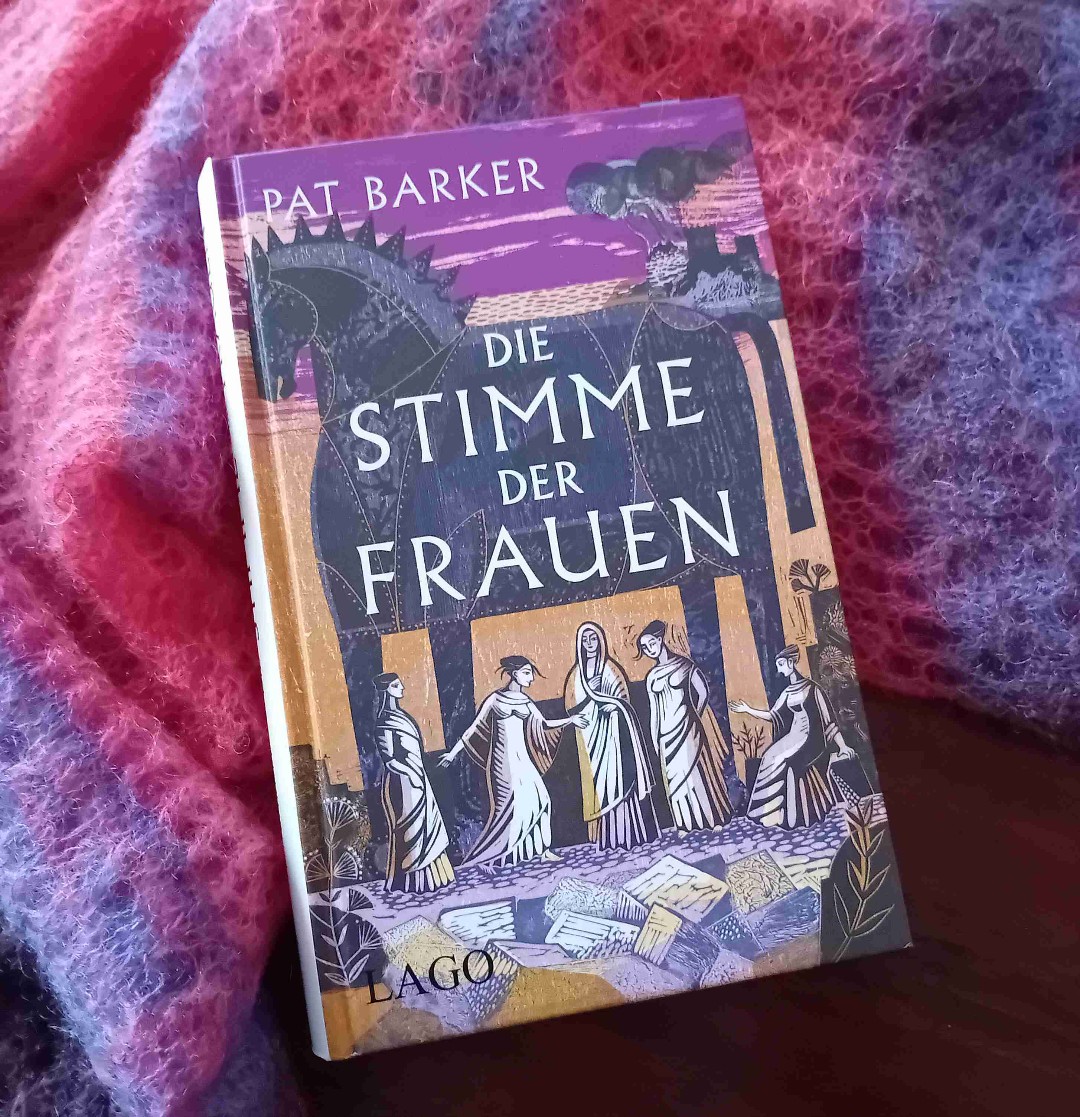 Fällt deutlich gegen Band 1 ab, trotzdem war es schön zu lesen.