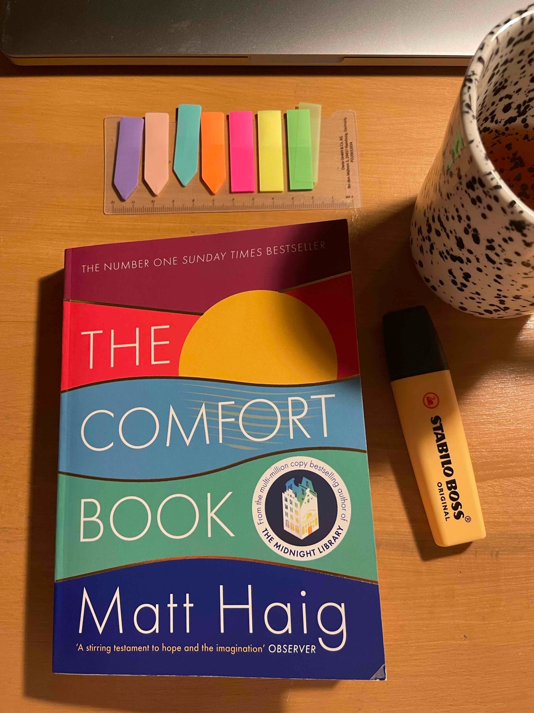 „Pick up this book any time you‘re in need of a boost of positivity, calm and comfort“ (ELLE).