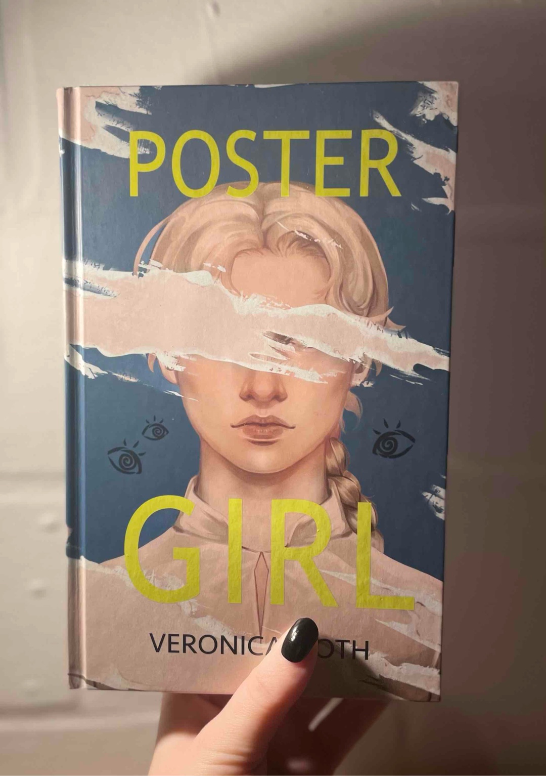 Das Buch ist gut zu lesen, allerdings nichts allzu weltbewegendes. Dennoch gibt es Punkte, die einen trotzdem zum Grübeln bringen. Aber das Buch geht für mich eher in Richtung Jugendbuch.
