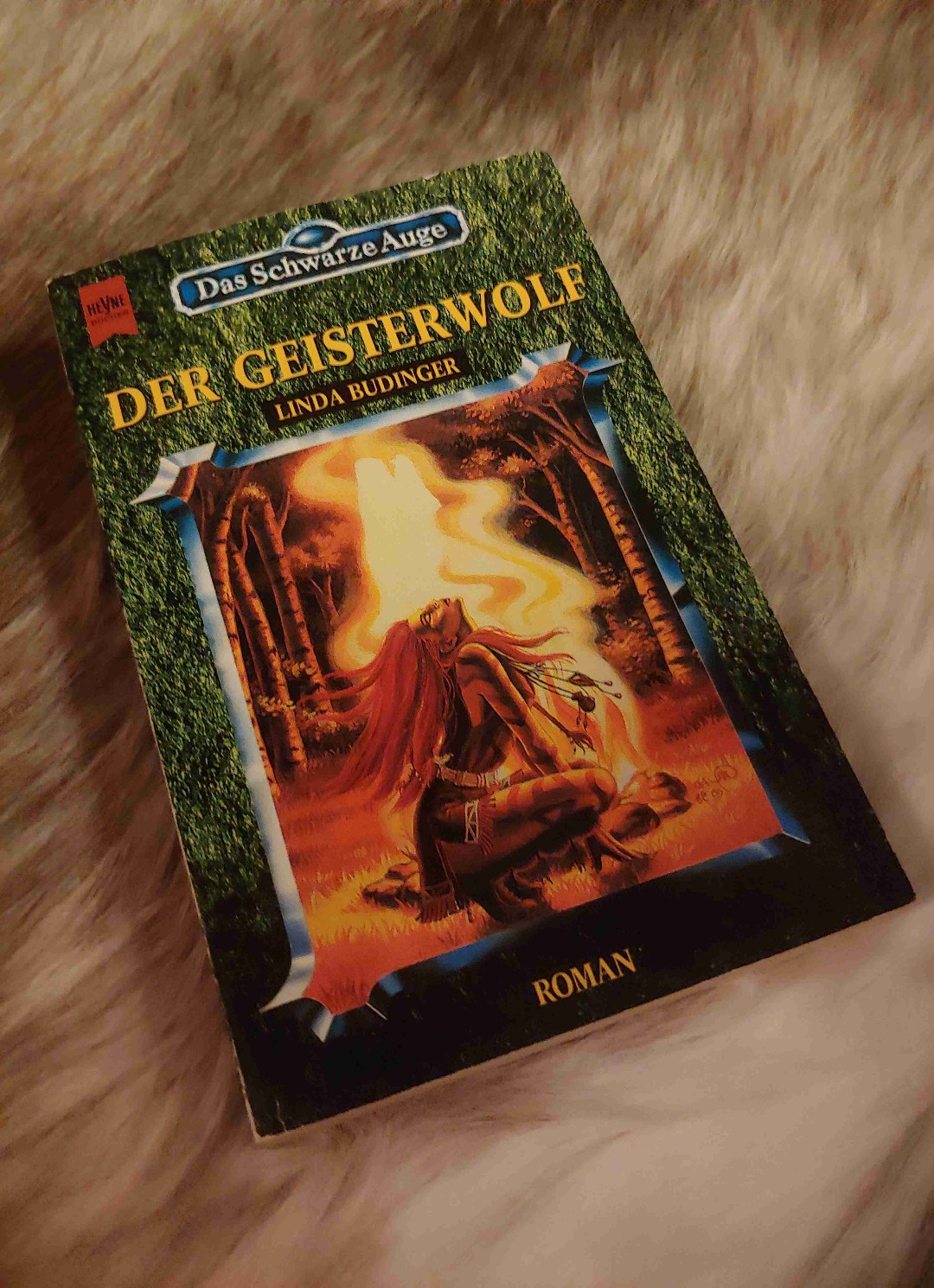 Mystisch und düster ist Starnas Weg zur Schamanin und der Geist eines Wolfes kann viele Seiten haben...