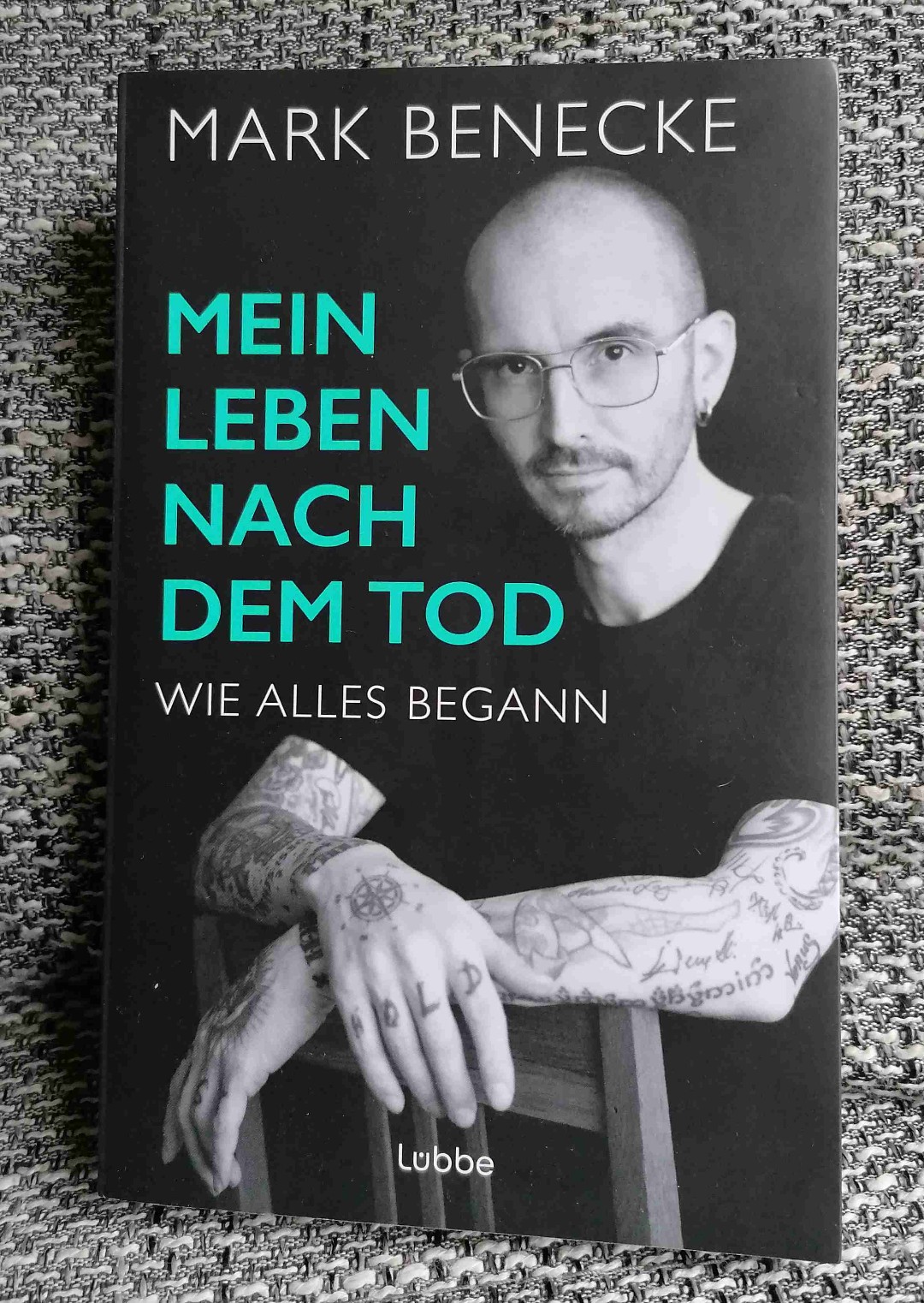 Interessant und unterhaltsam, totz oder gerade wegen der Sachlichkeit. 