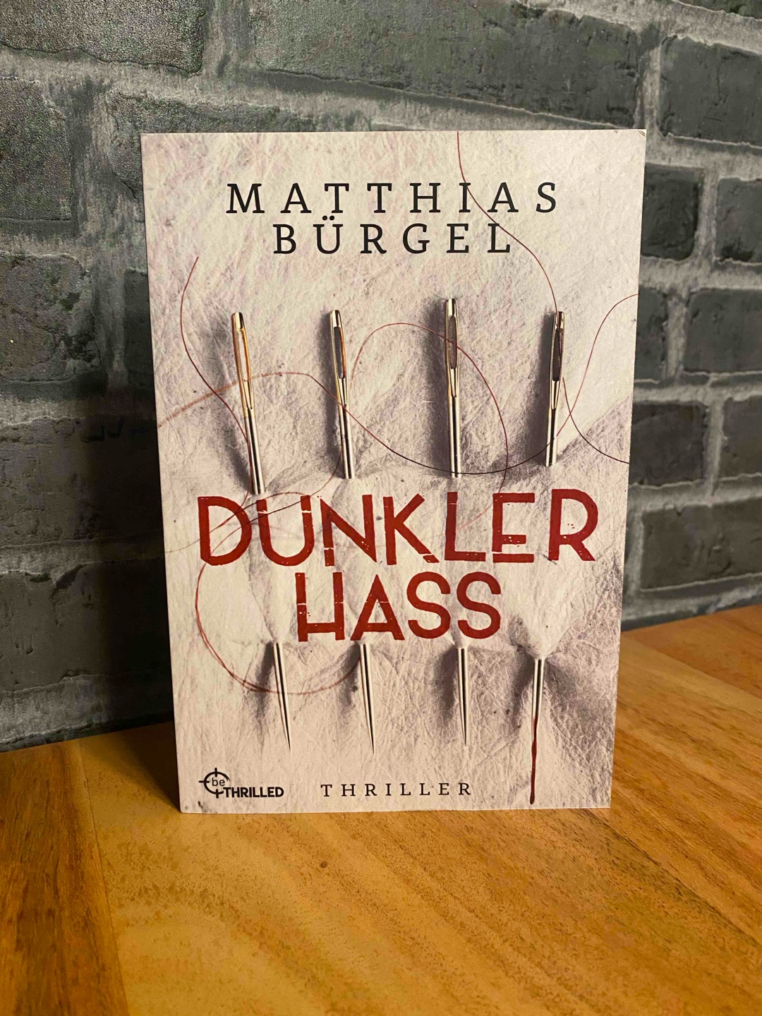 Guter, ganz klassischer Thriller ohne große Überraschungen.