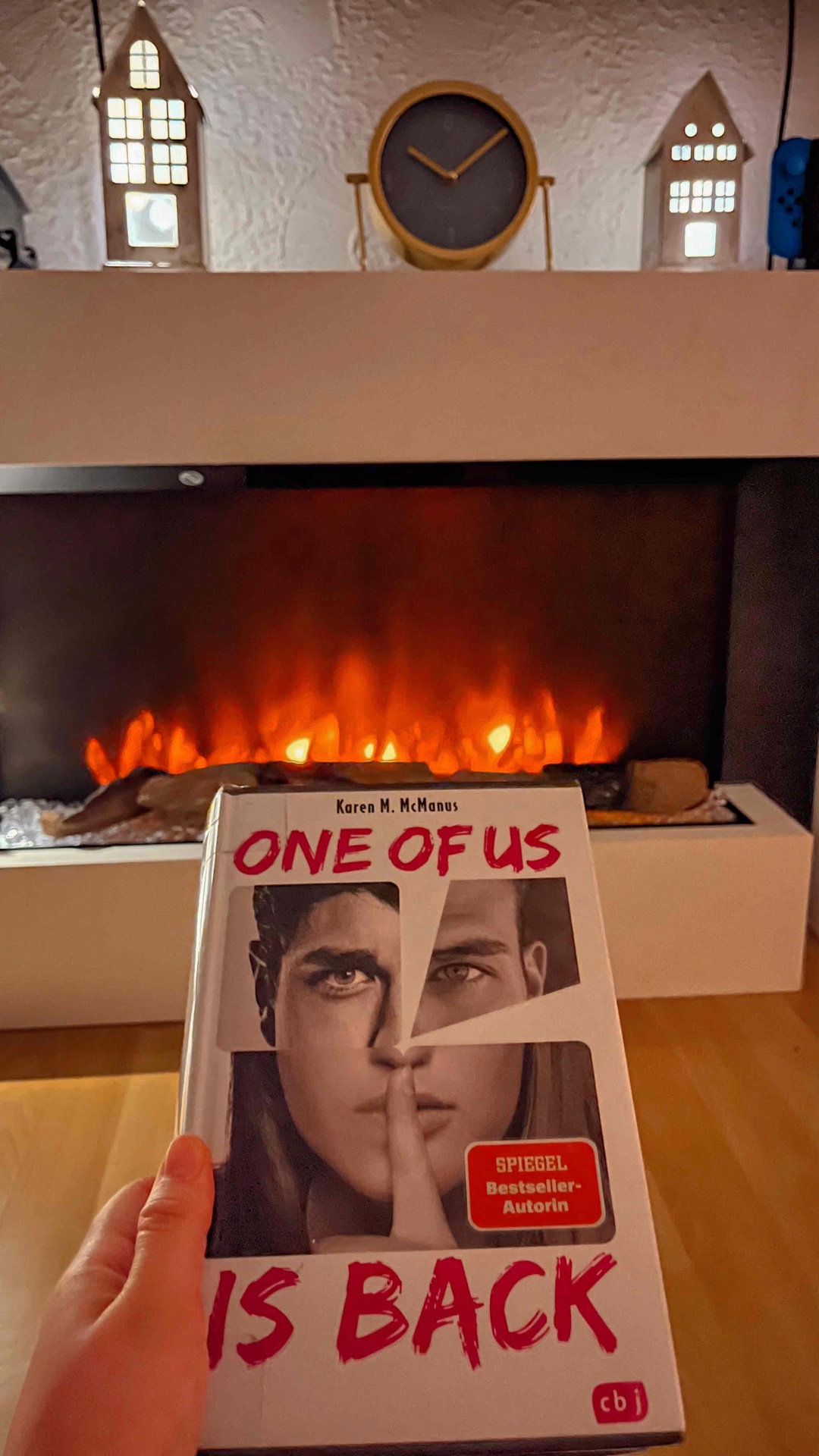 Rezension folgt…