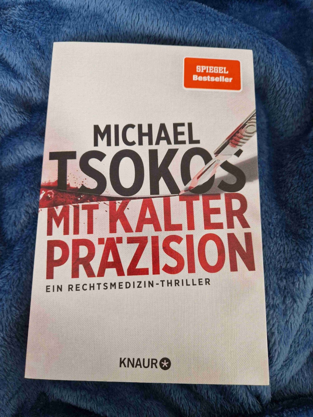 Thriller aus Rechtsmediziner-Sicht - packende neue Blickwinkel auf das geliebt Trope Serienmörder.