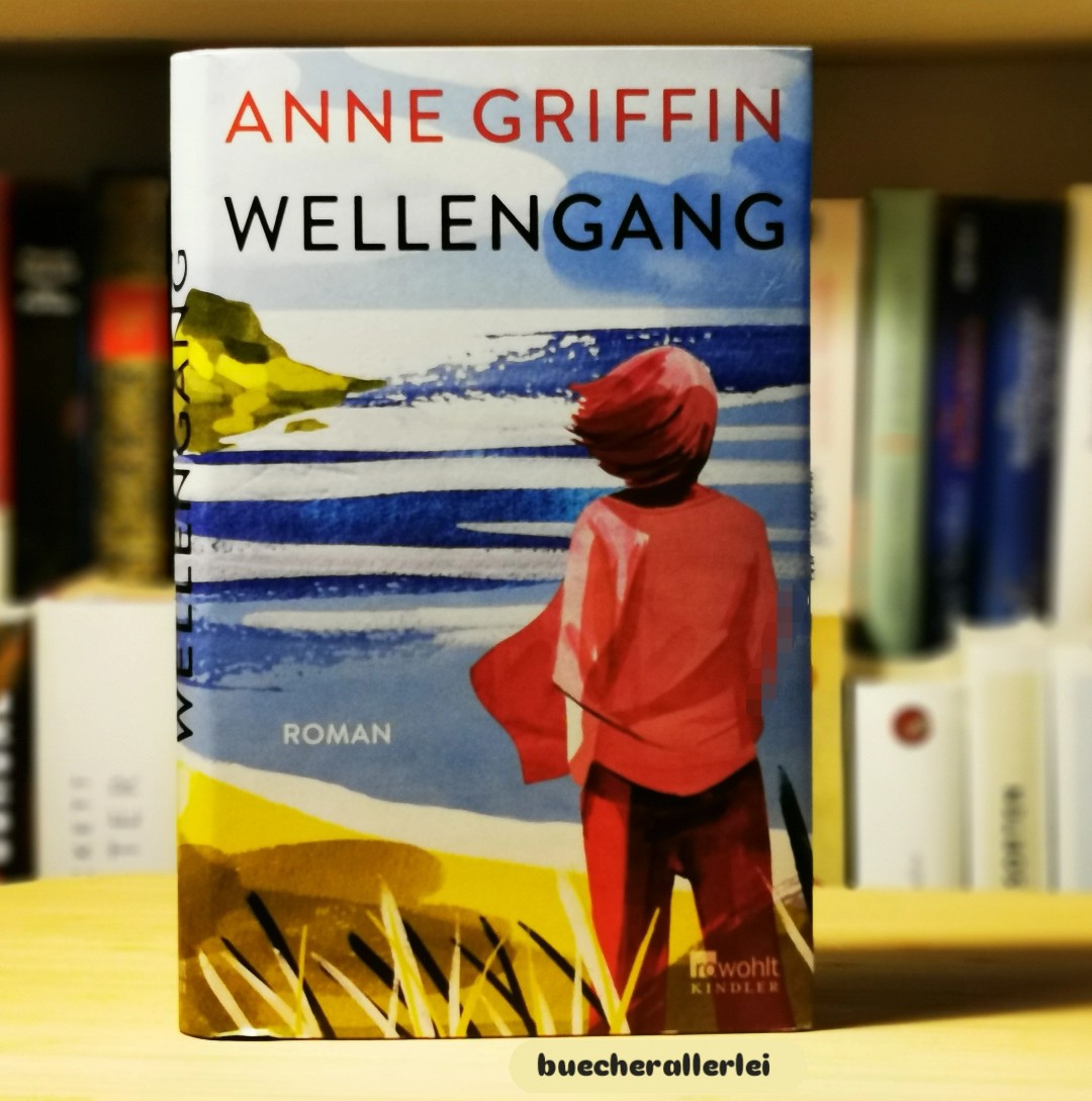 Mein erstes Buch von Anne Griffin war "Die Bestatterin von Kilcross". Ich war absolut begeistert von dem Buch und auch ihr erstes Buch "Ein Leben und eine Nacht" war großartig. Meine Freude war also riesig, als ich endlich ihr neuestes Buch in meinen Händen hielt....und wieder wurde ich nicht enttäuscht. Irland als Handlungsort mag ich sowieso so gerne. Ein großer Pluspunkt für meine Kaufentscheidung!