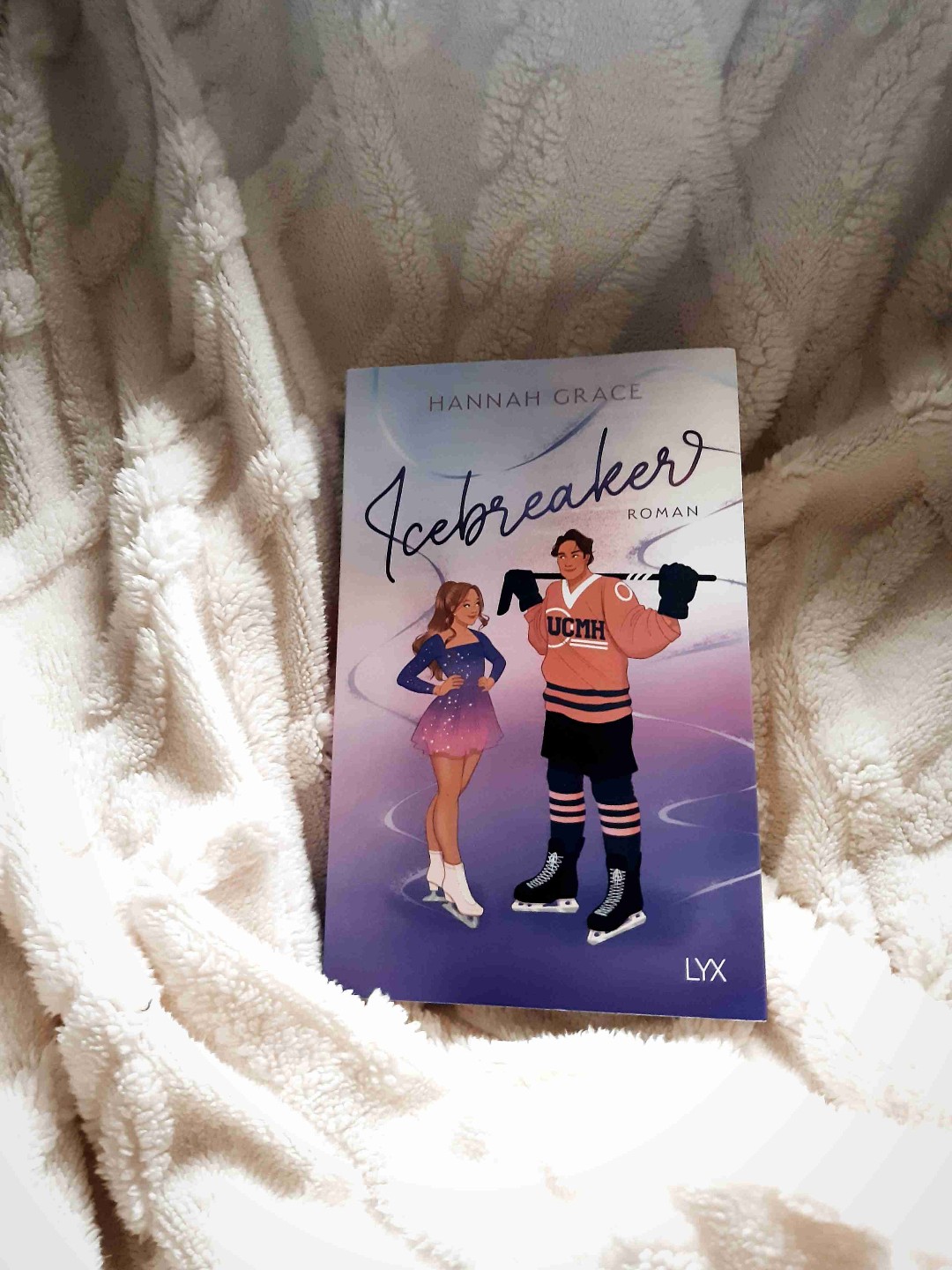 Grumpy meets Sunshine on Ice 💜⛸🏒
