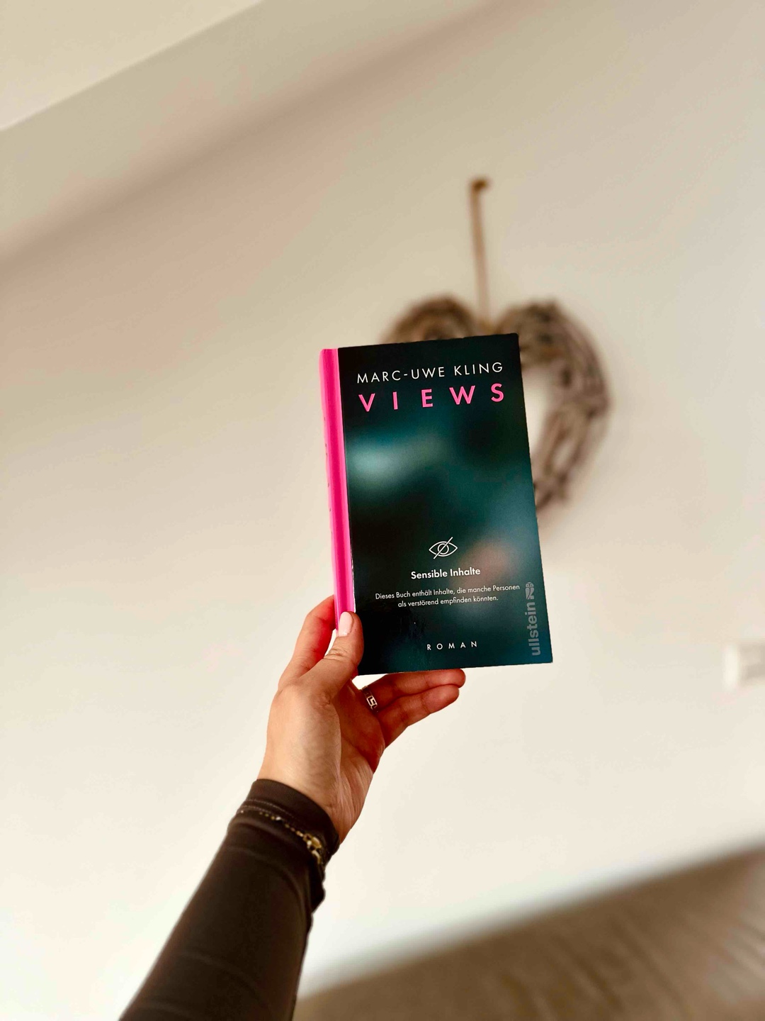 Hochaktuell, super spannend, Lesenswert 😍📖