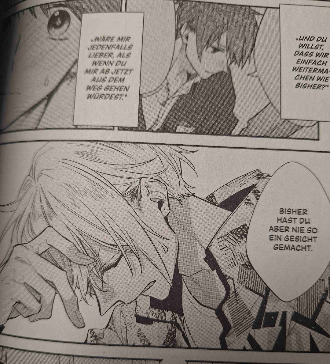 Wie süß ist das denn bitte?!!! ♥️🤩 Diese Reihe steht Sasaki und Miyano in nichts nach. Außer das die anderen zwei einen ticken mehr cosy sind. Ich kann es echt nur empfehlen! Eine weitere wunderschöne und zarte Boyslove-Reihe.