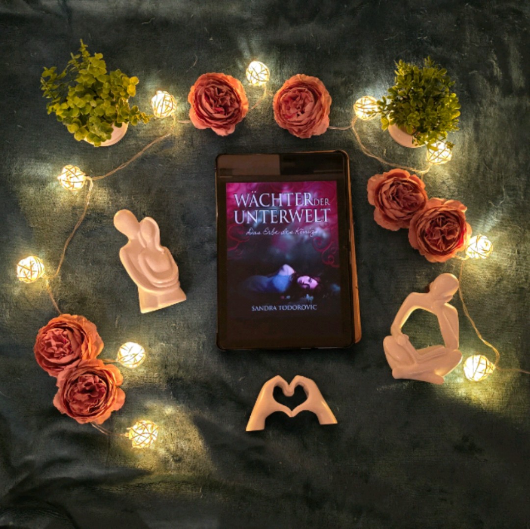 Spannende Romantasy Fortsetzung mit gemeinem Cliffhanger. 😖 Ich freue mich auf den 3. Teil. 🤩
