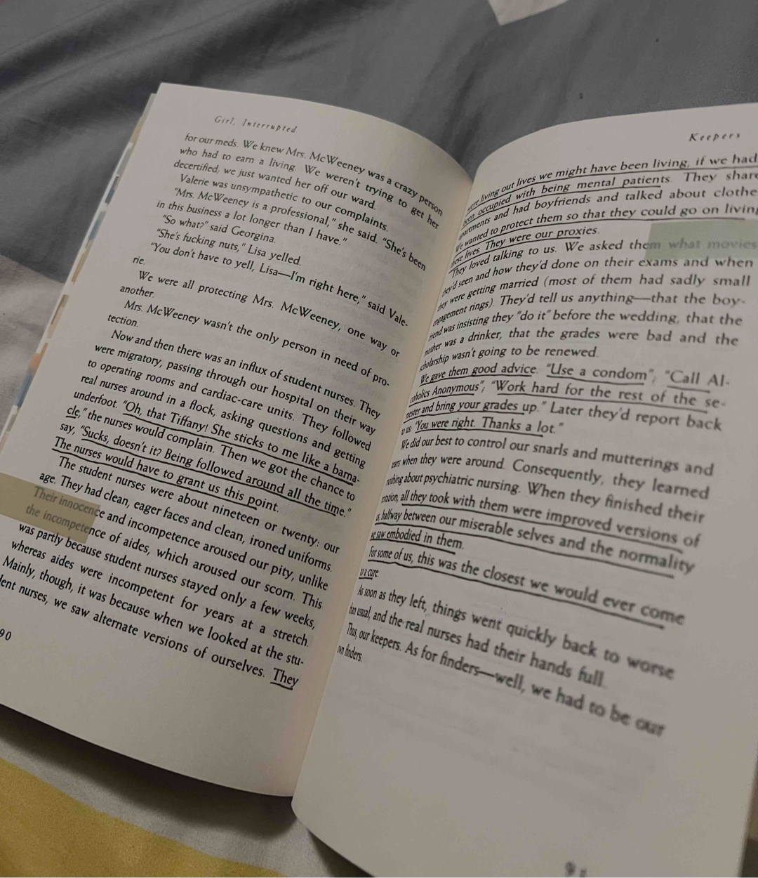 This book is a memoir about Susana Kayson’s experience when she was 18 and voluntarily committed herself in a psychiatric hospital.
