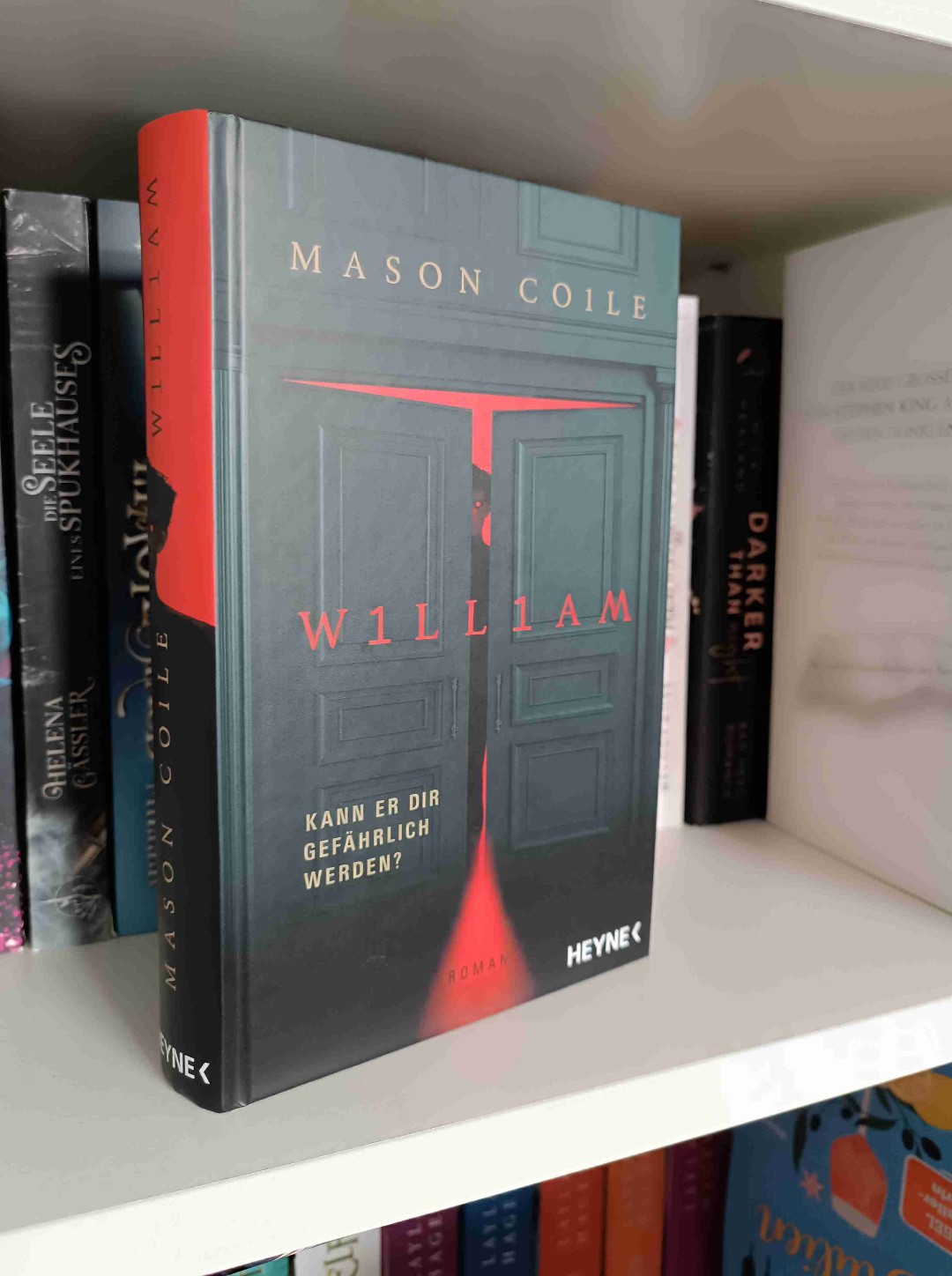 - Nicht schlecht Umgesetzt
- durch die große Schrift hat man das Buch schnell durch
- an manchen Stellen bekommt man auch Gänsehaut 😉
- am Ende ist man einfach nur 😱