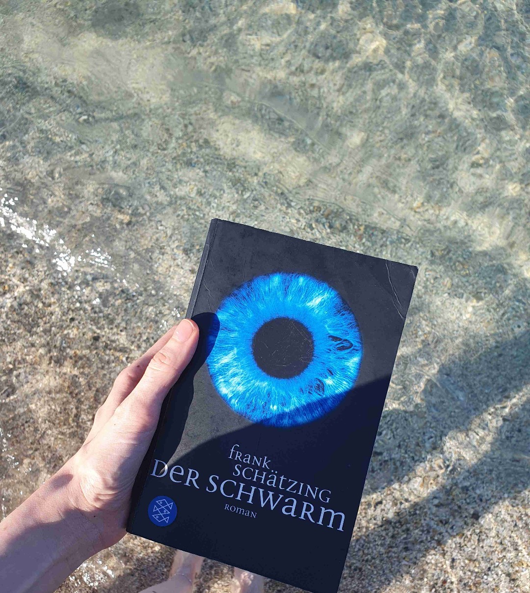 "Der Mensch verrät die Welt, indem er ein Missverhältnis schafft, zwischen den Lebewesen und ihrer Bedeutung" S.772
