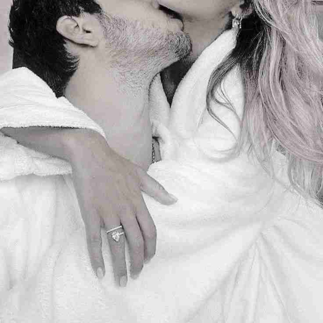 “I love you. I loved you last summer and I’ll love you all the summers to come. I will love you even when there are no more summers left. When we no longer exist. When we are both dead, I will still love you. “♡