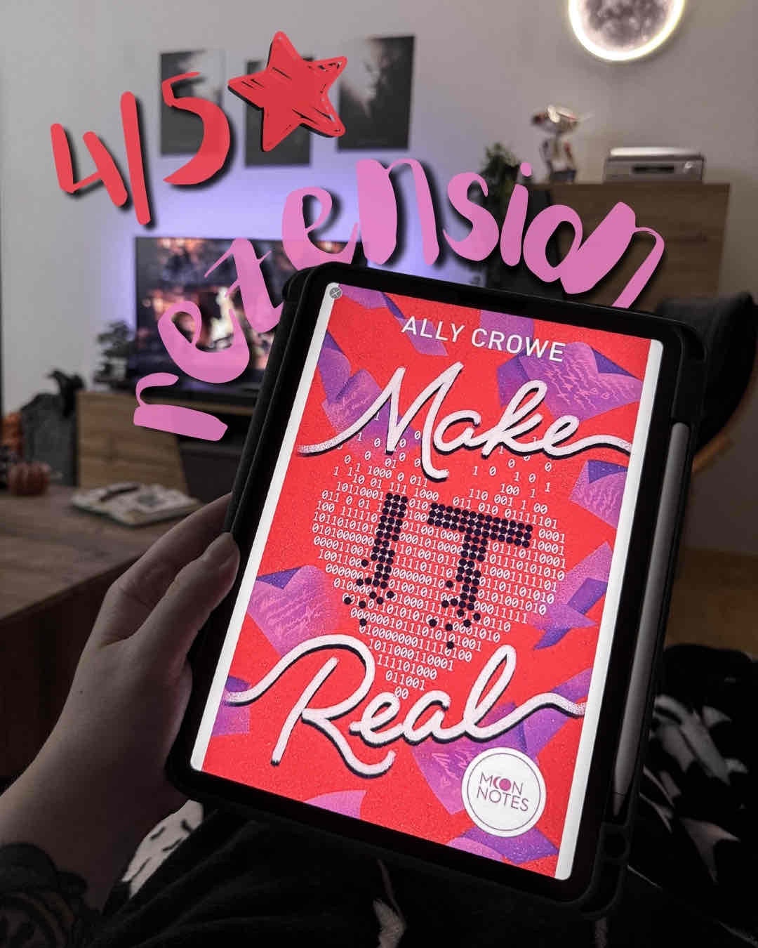 Eine Frau im IT-Unternehmen, die heimlich spicy Bücher schreibt und ein "Rivale"? Count me in.