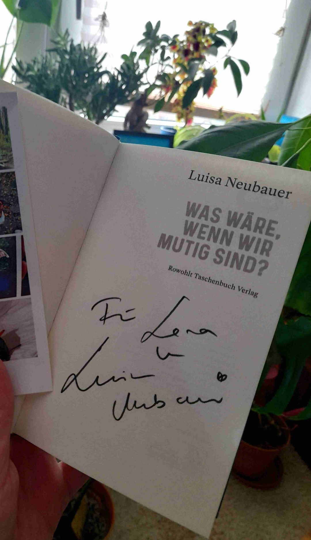 Fazit: Ein absolut lesenswertes Buch, das zeigt, dass Mut in der Klimakrise keine Option, sondern eine Notwendigkeit ist.