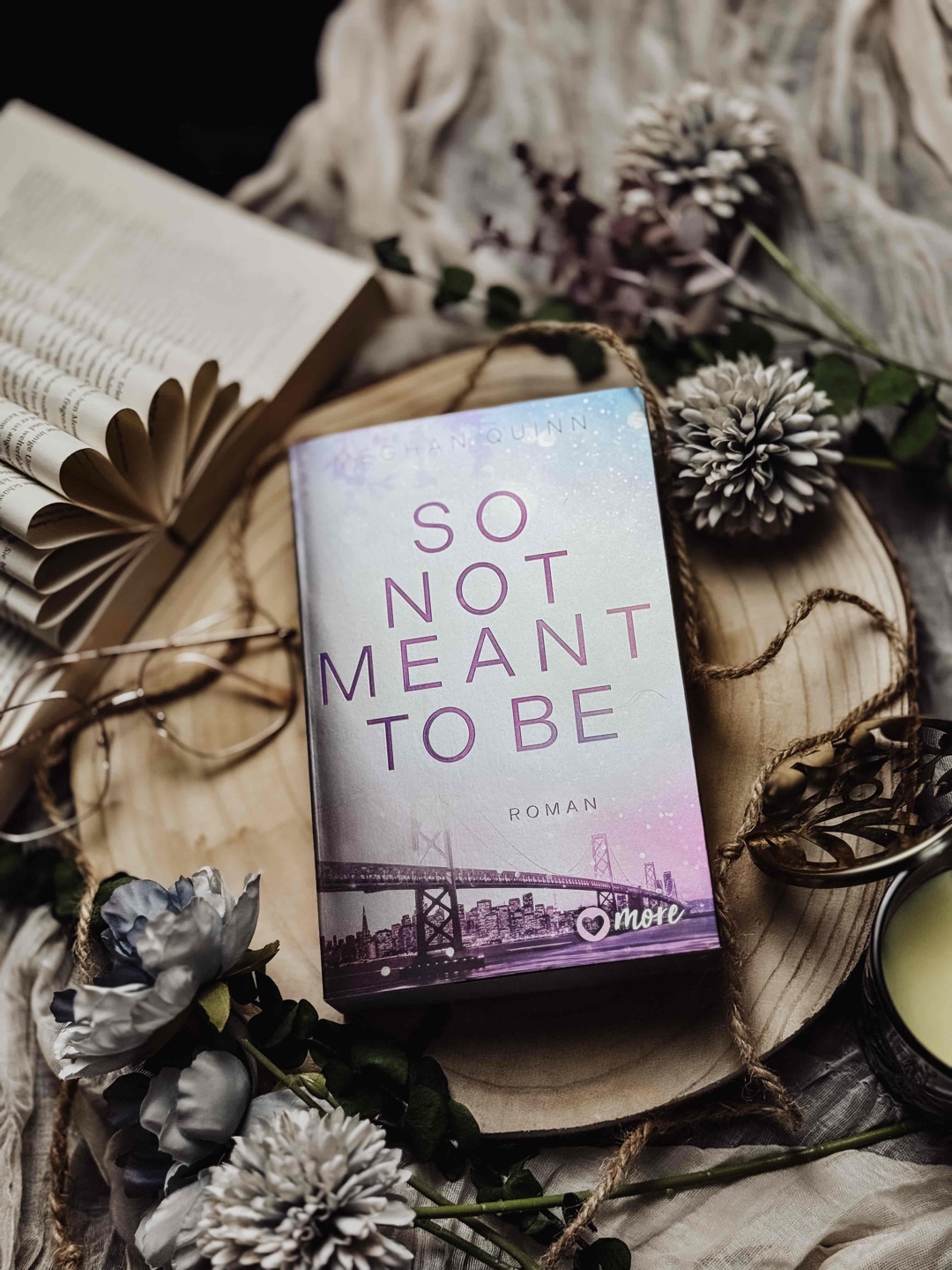 𝑅𝑒𝑧𝑒𝑛𝑠𝑖𝑜𝑛:  So Not Meant To Be  4/𝟓 ⭐️