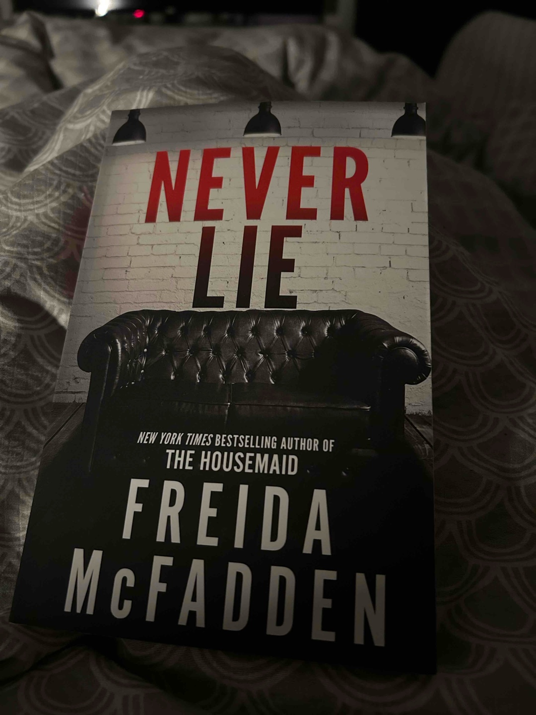 Guter Thriller mit nettem Twist!