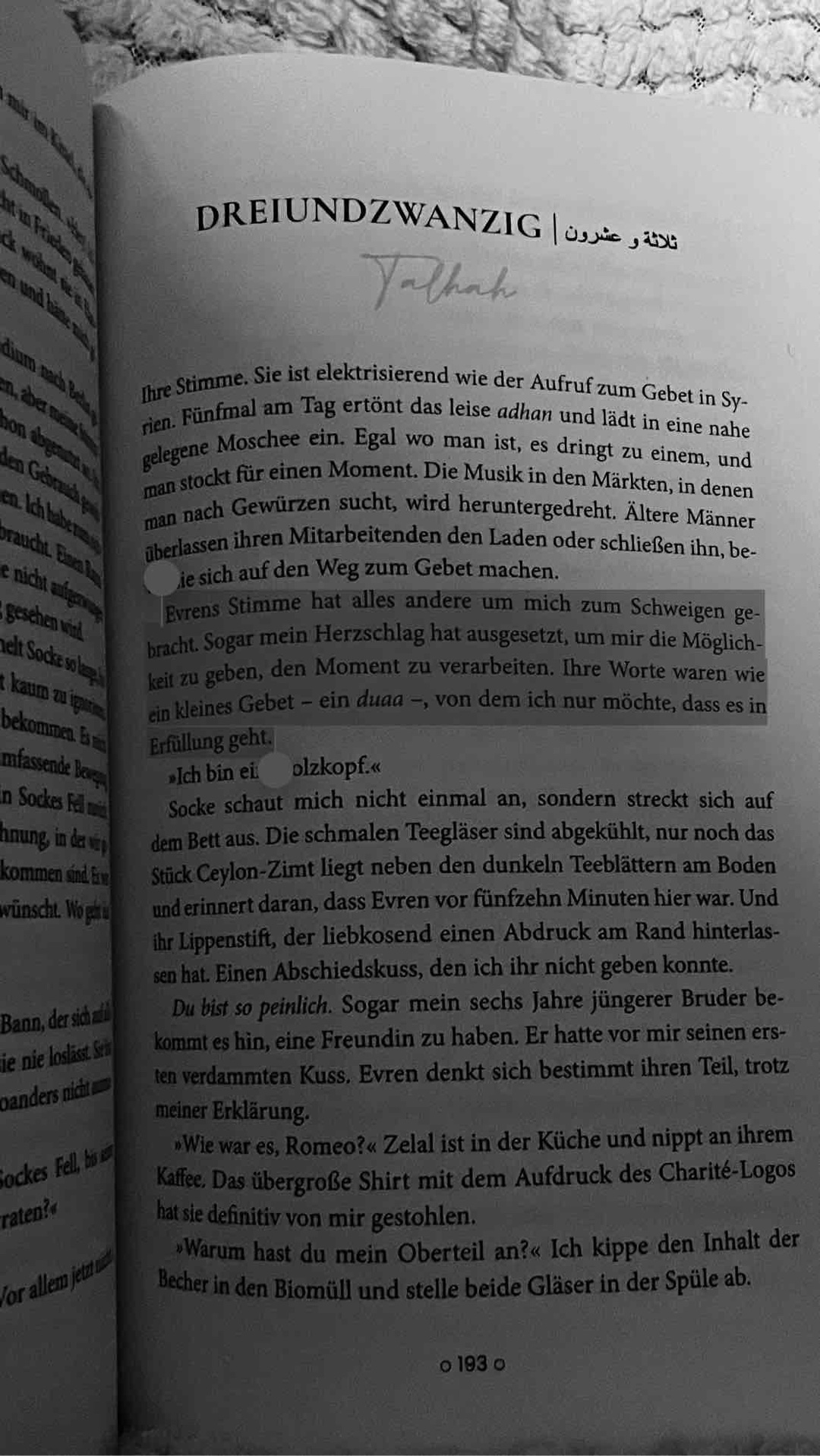 Hab den ersten Band und den zweiten verschlungen. Freue mich schon auf den dritten Teil. 