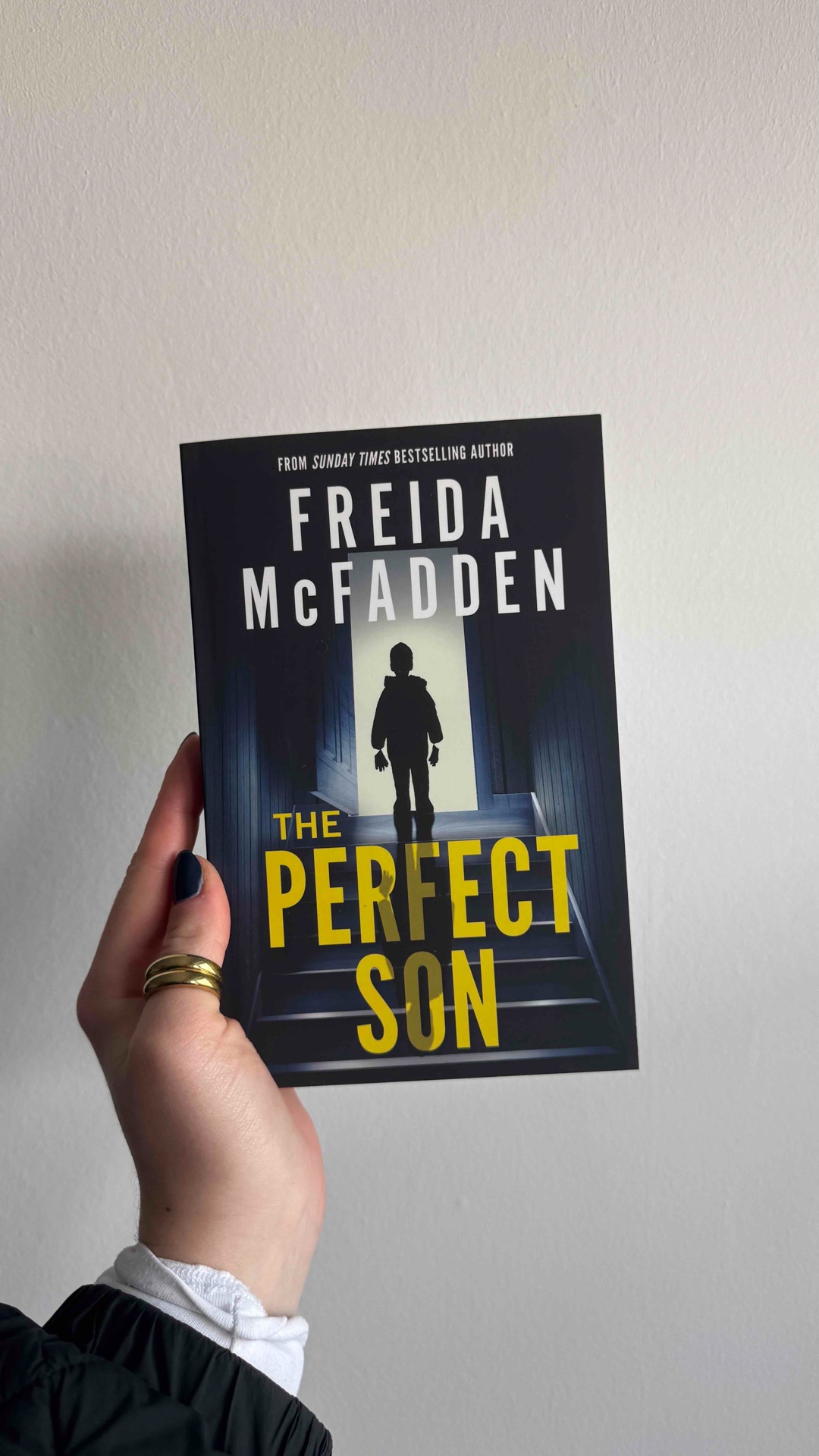 Perfect Son als Buch No. 14 von Freida McFadden - Check!