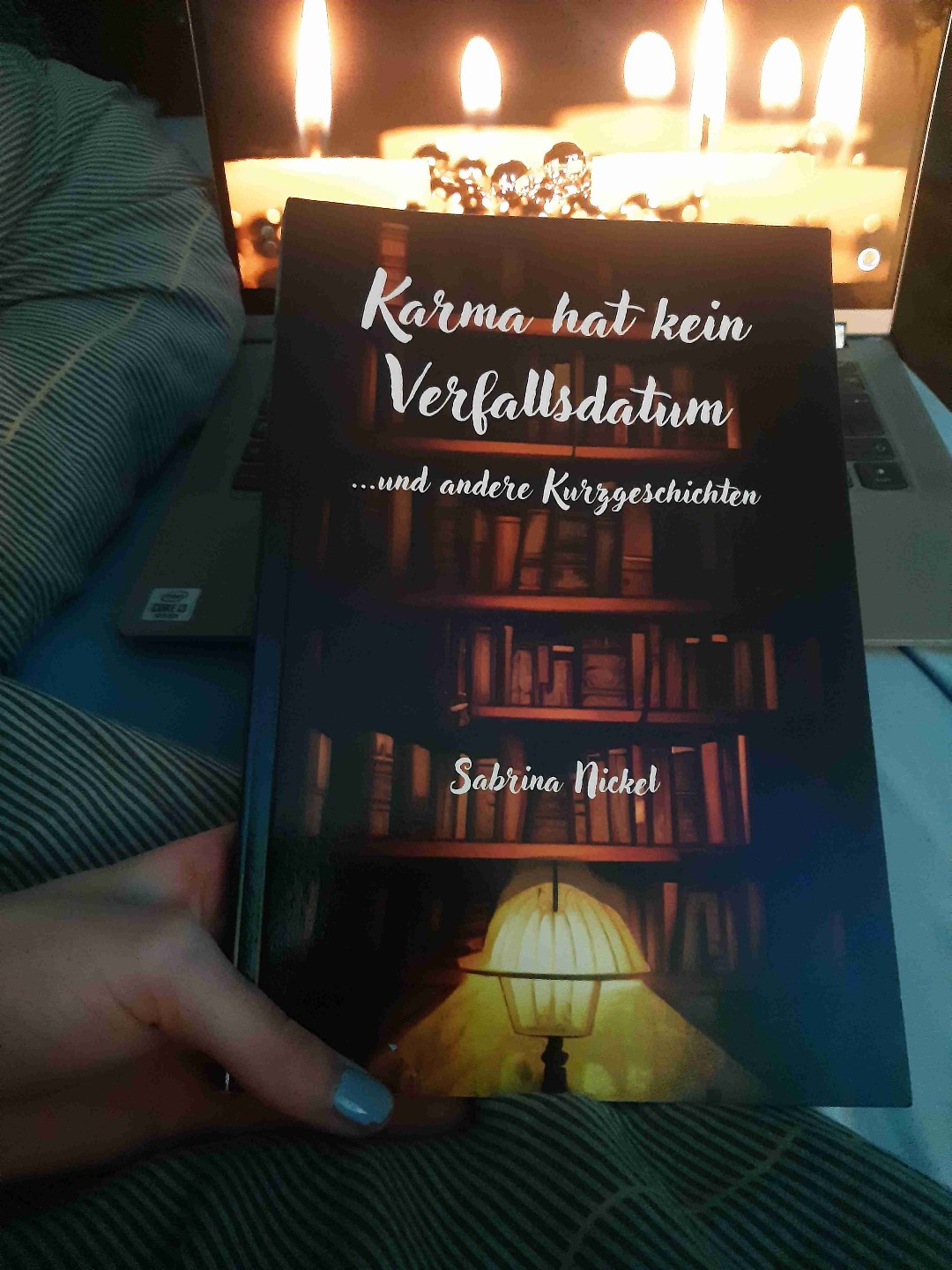 Dreizehn kreative Geschichten voller Hoffnung, Trost und Magie.🧡🙏 Auch Tierschutz ist häufig ein Thema.🐕