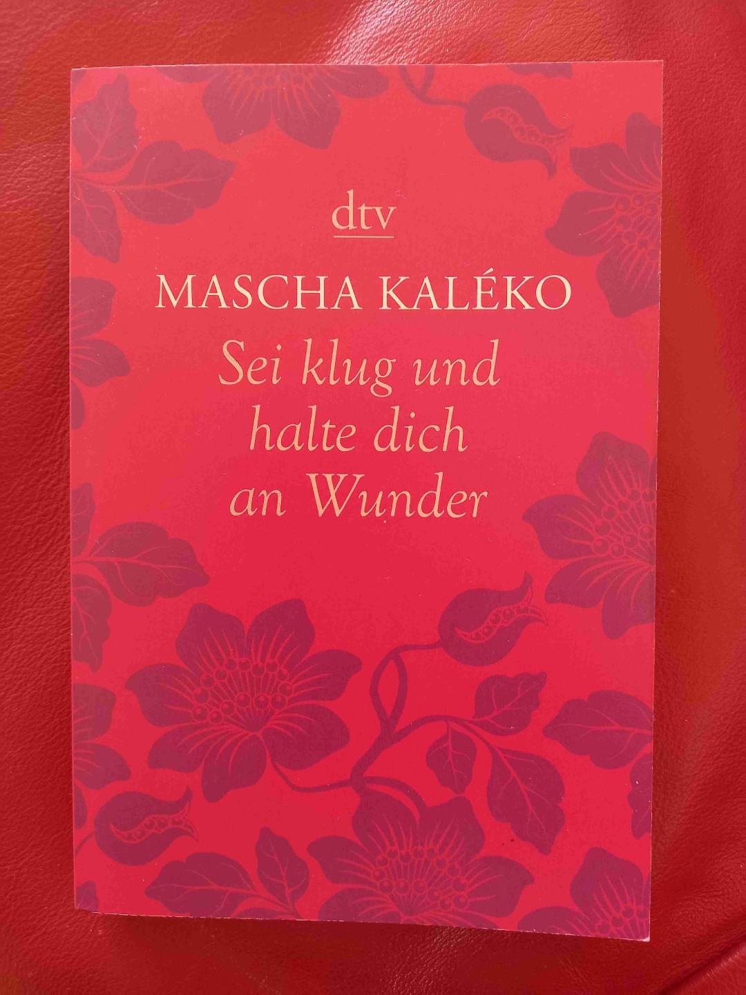 Dieser Band ist gut geeignet um die Schriftstellerin und ihr Werk kennenzulernen, und in ihre Gedanken einzutauchen.