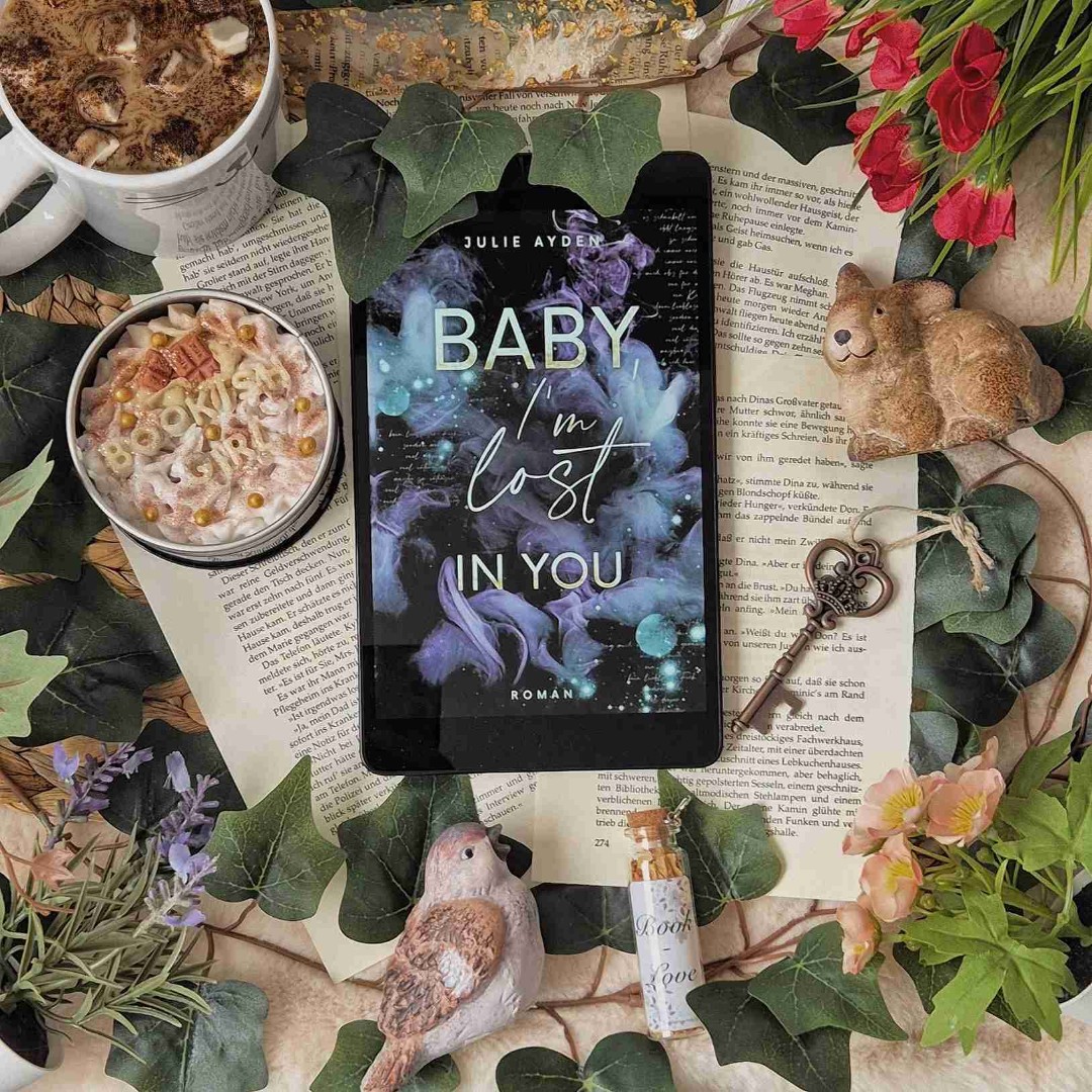 "Baby, I'm lost in you" ist ein emotionaler und mitreißender New-Adult-Roman, der mit einem besonderen Schreibstil überzeugt. Wer Poetry-Slam-Elemente mag oder sich darauf einlassen kann, wird hier definitiv auf seine Kosten kommen! 🤎