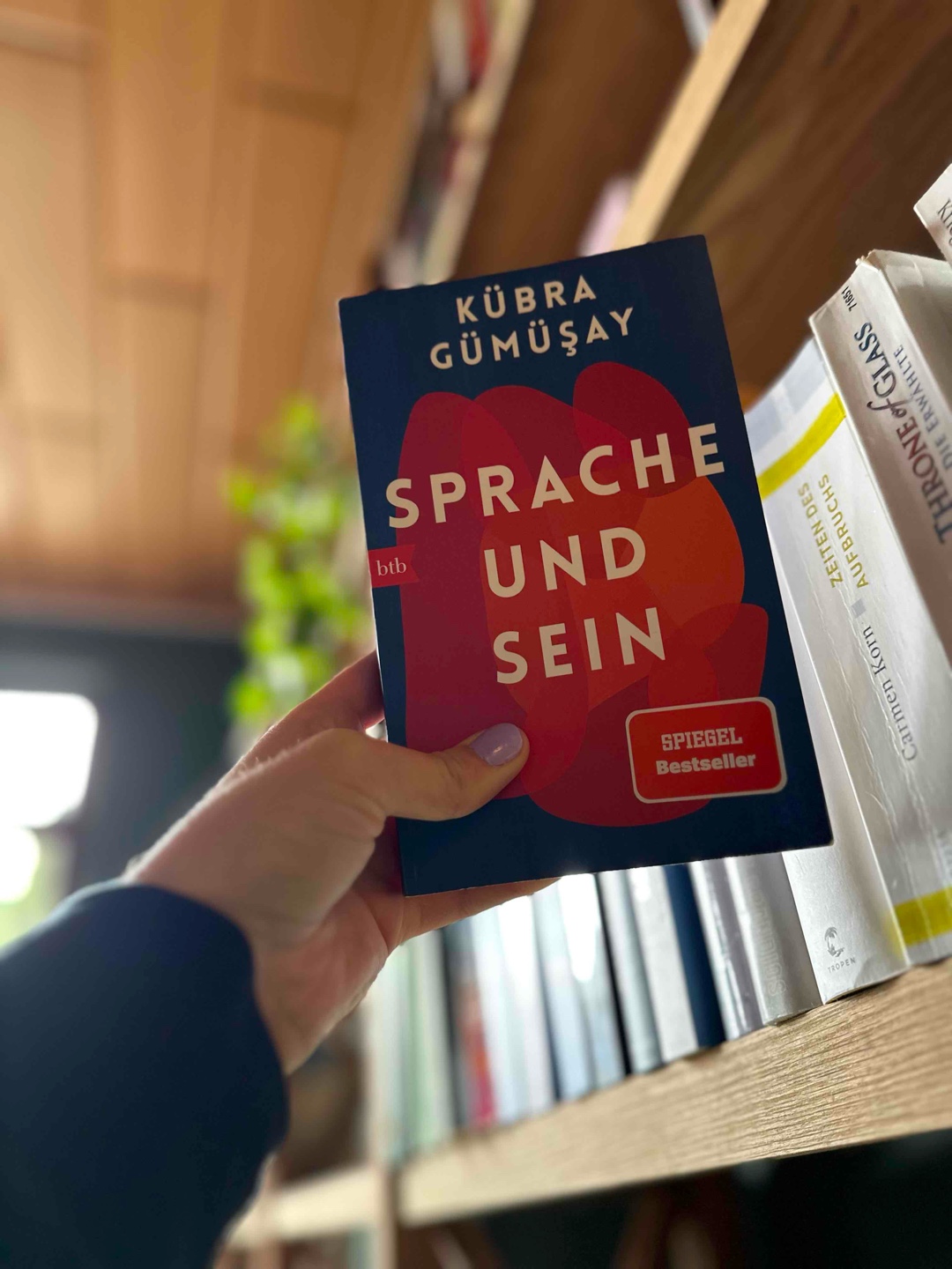 Mein erstes 5-Sterne-Buch in diesem Jahr. Starke Fomulierungen!