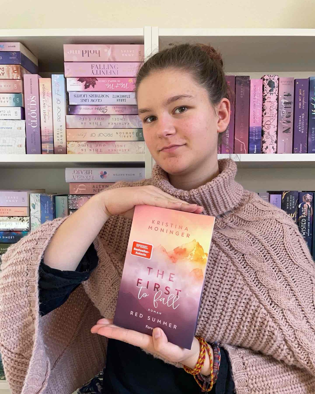 „Ich konnte das Buch nicht aus der Hand legen, weil die Geschichte einfach so gut war. Freue mich schon unglaublich auf Band 2!“
