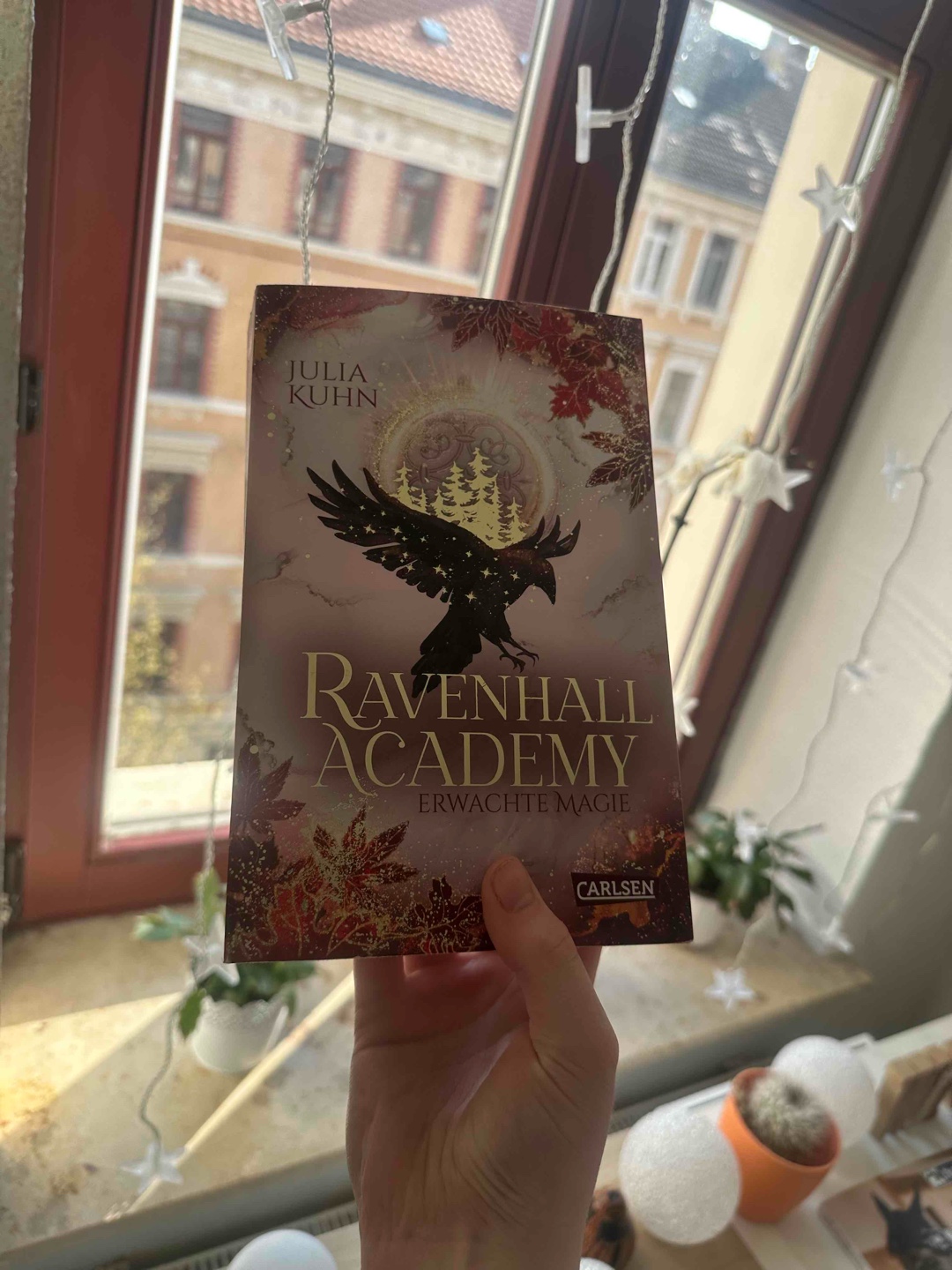 Der 2te Band der Reihe Ravenhall Academ hat mich nochmal komplett umgehauen!🍁🍂🐕🎃