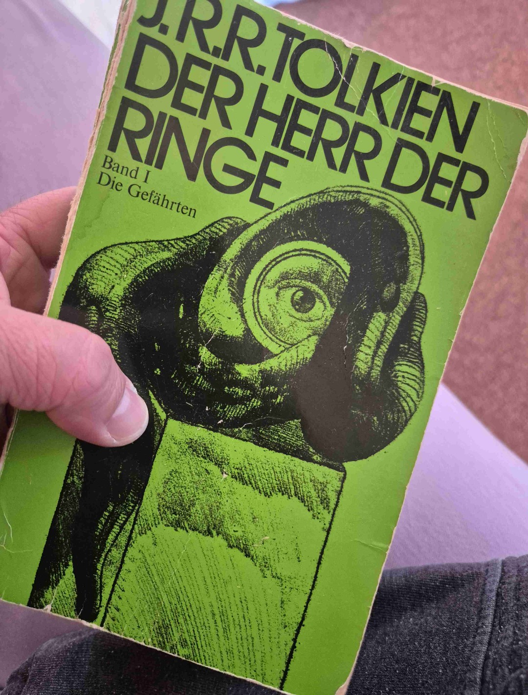 Es ist Herr der Ringe, was ist zu erwarten?
Top Top Top
Absolut genial, würde fast sagen besser wie der Film. 5Sterne ✨️✨️✨️✨️✨️