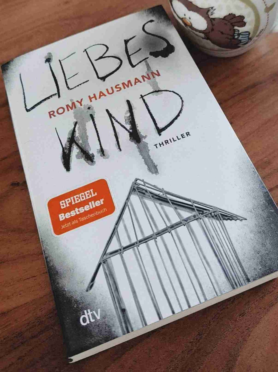 Ein unheimlicher, sehr origineller Thriller.