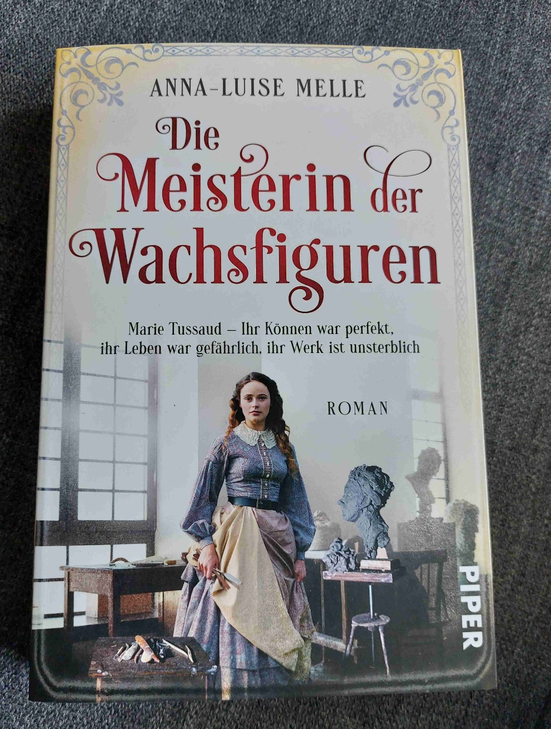 Sehr interessant, schnell zu lesen und teils auch etwas spannend. Hat mir sehr gut gefallen 👍🏼