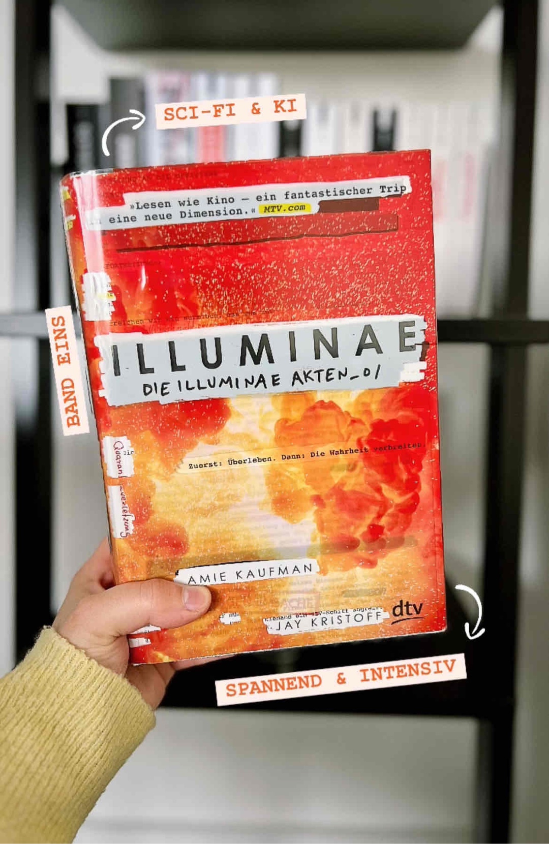 📖🚀👩🏼🚀🤖🗄️