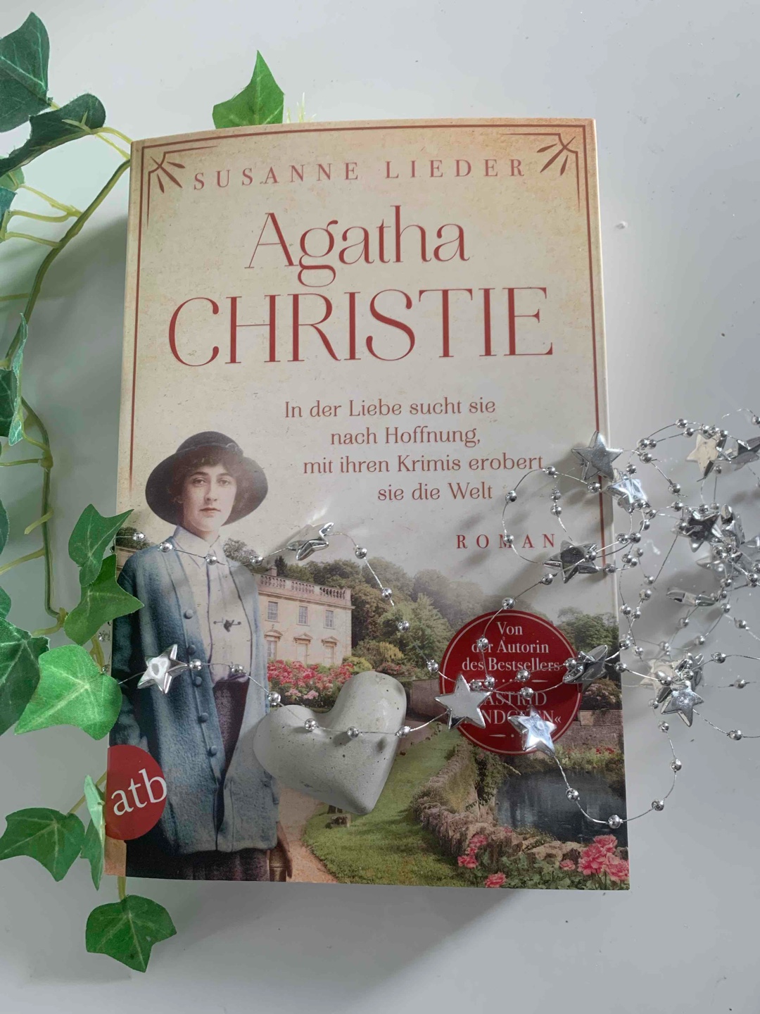 Das Leben von Agatha Christie kurz und knapp