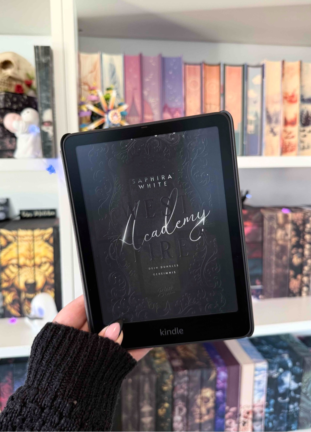 🖤>>Und ich liebe die Angst, die sich in deinen Augen spiegelt, Miranda<<🖤