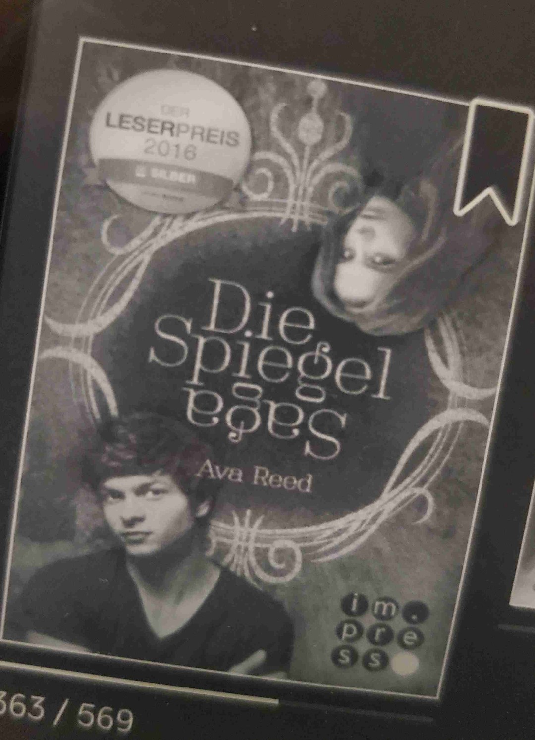 Ich hab mich grad ein bisschen erschrocken, als ich die anderen Bewertungen gesehen habe, bei denen vermehrt auch 5 Sterne Bewertungen dabei waren?
Bitte was?