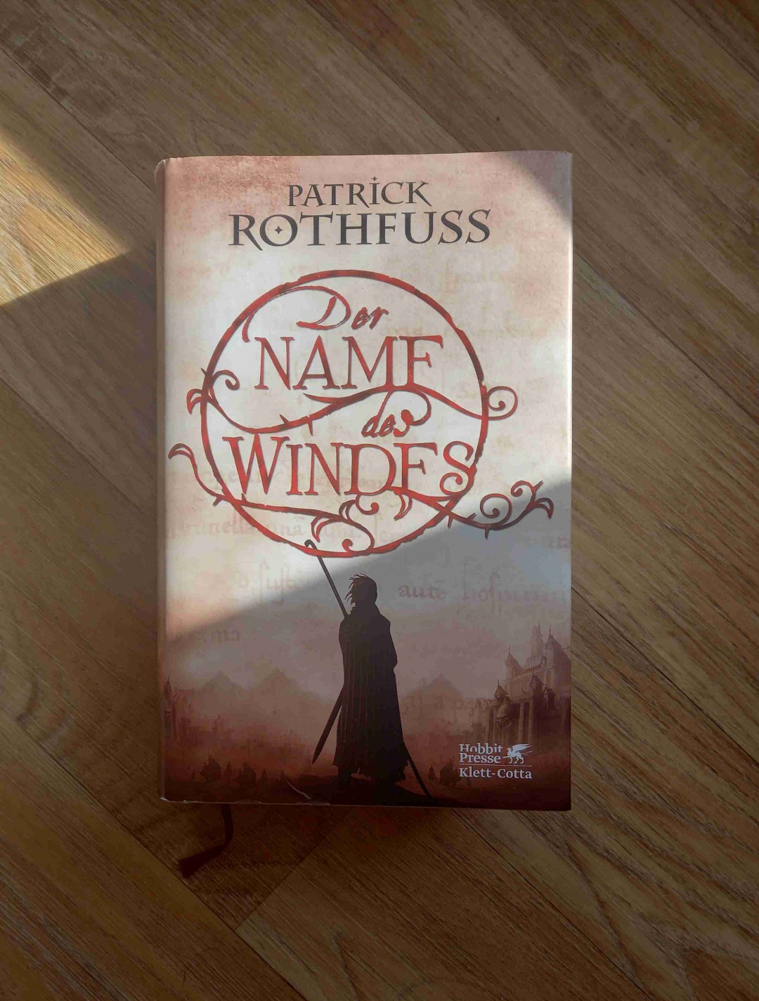Tolle Fantasy. Die Reise lohnt sich.