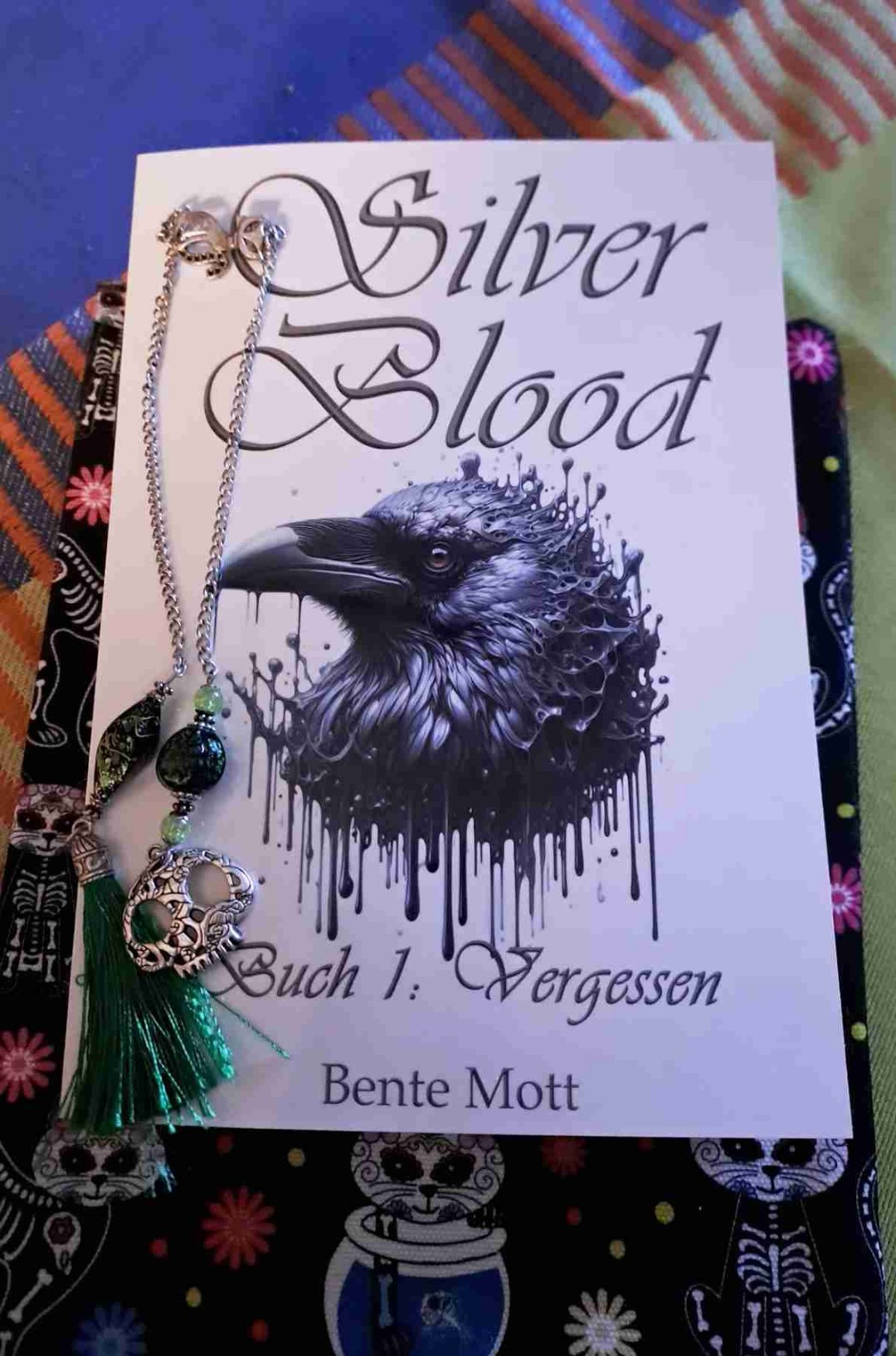 Die Geschichte rund um Vida, die Vampirschülerin hat echt viel zu bieten...
Mehr gibt's dann in der Rezension!