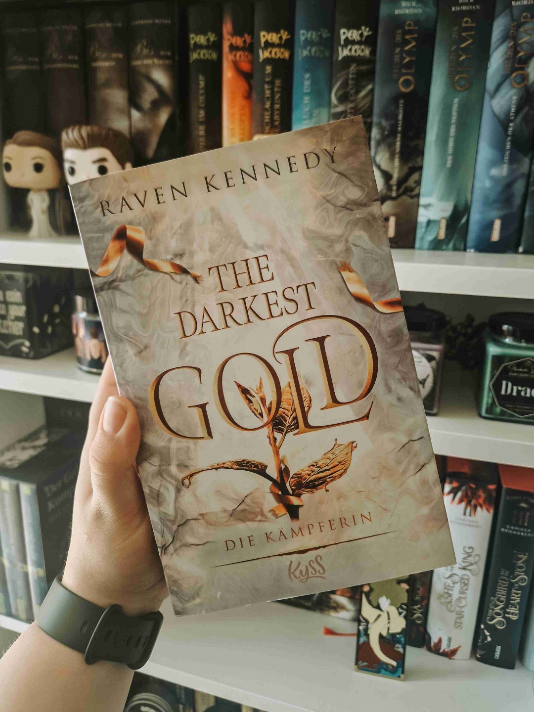 ⚜️🥀 | "Du bist mein, Auren. So vollständig, wie ich dein bin. Wenn es etwas gibt, das du begehrt, wenn es eine Freiheit gibt, deren Geschmack du kosten willst, dann wirst du es tun, und ich werde an deiner Seite sein."