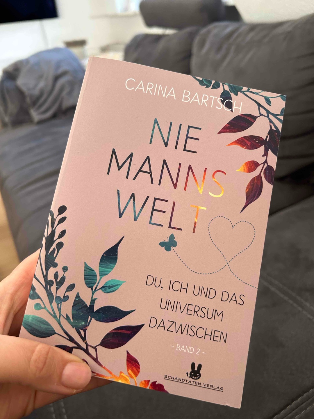 Absolut fassende Geschichte und super bewegend! Ich konnte nicht aufhören zu lesen/zu hören 😮💨❤️🩹