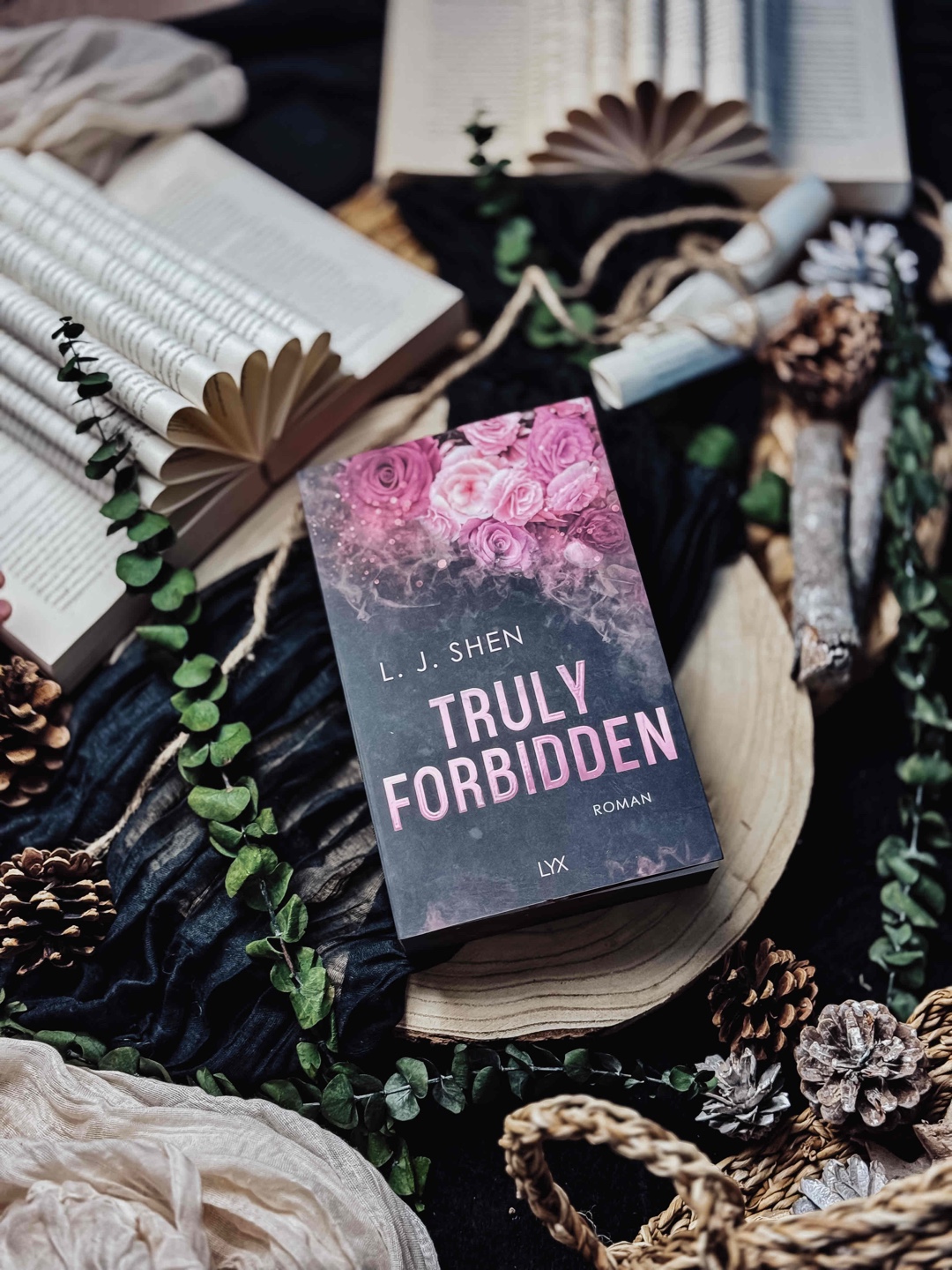 - 𝑅𝑒𝑧𝑒𝑛𝑠𝑖𝑜𝑛𝑠𝑒𝑥𝑒𝑚𝑝𝑙𝑎𝑟 / 𝑢𝑛𝑏𝑒𝑧𝑎ℎ𝑙𝑡𝑒 𝑊𝑒𝑟𝑏𝑢𝑛𝑔
𝑅𝑒𝑧𝑒𝑛𝑠𝑖𝑜𝑛: Truly Forbidden 4/𝟓 ⭐️