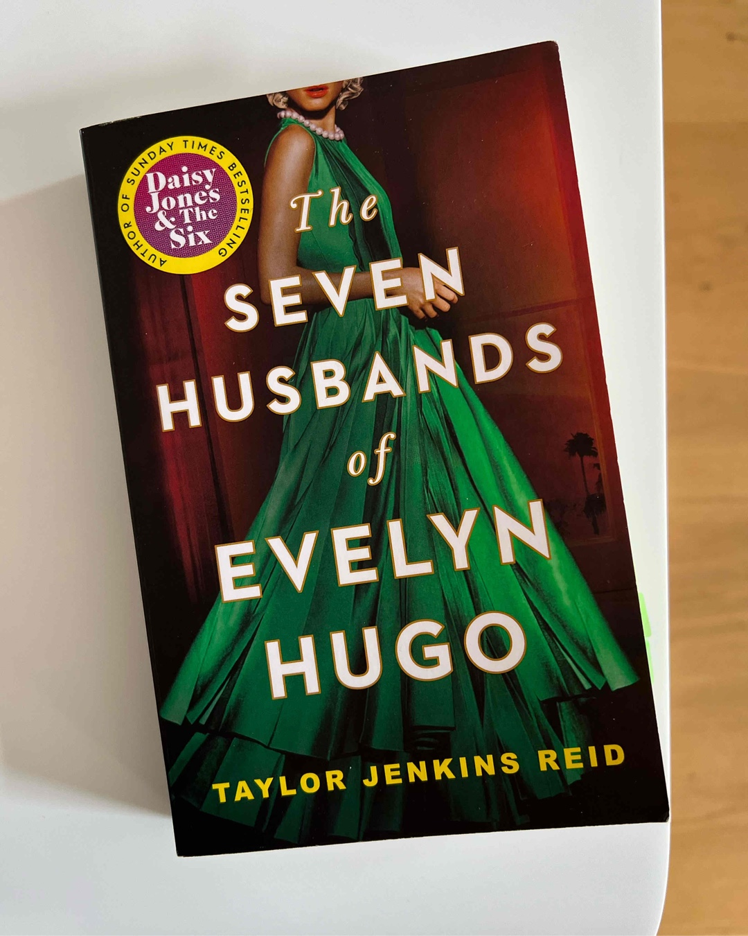 I absolutely adored this brilliant life long love story.🍸✨
