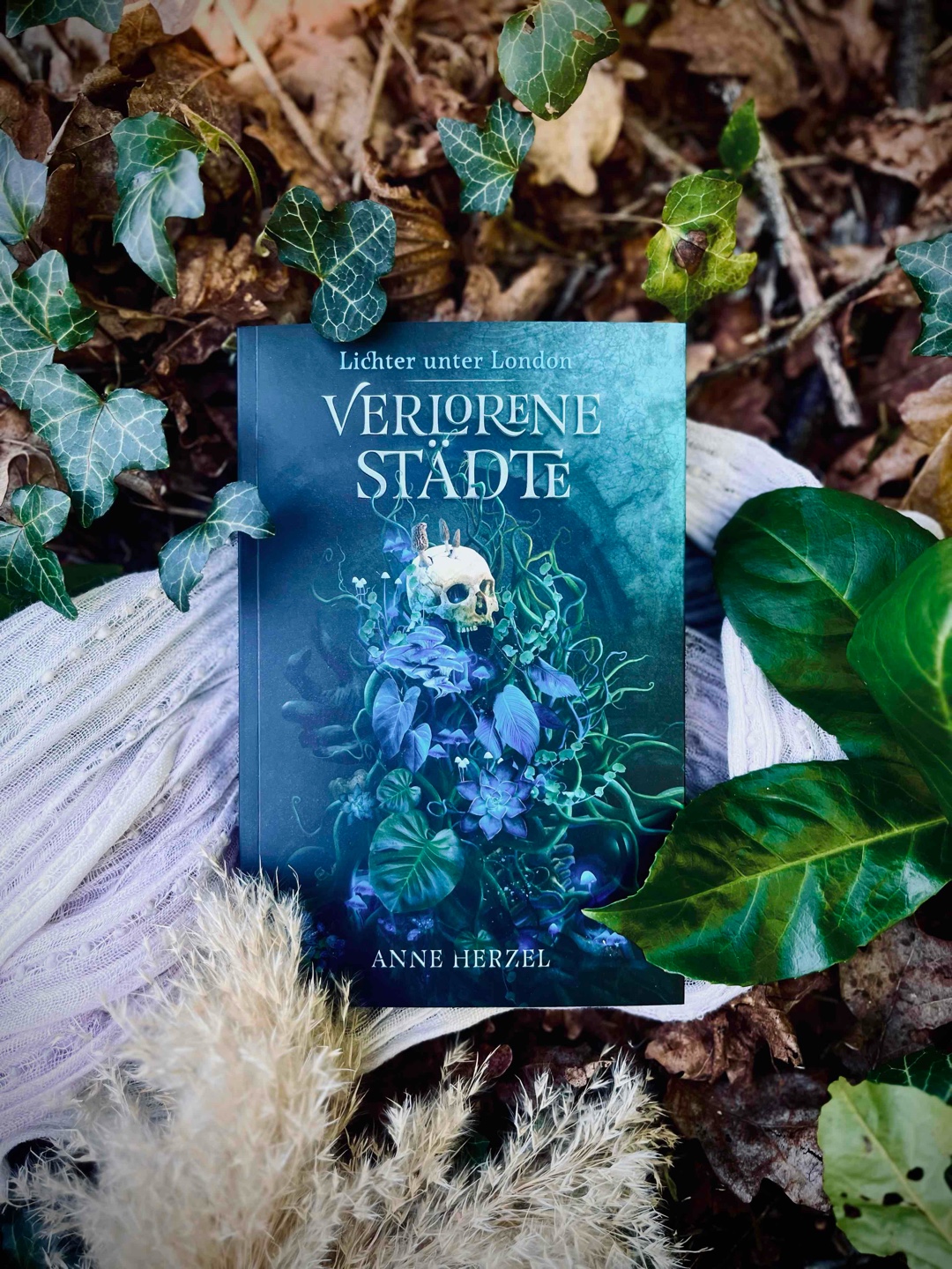 Düstere Urban-Fantasy voller spannender Ideen!