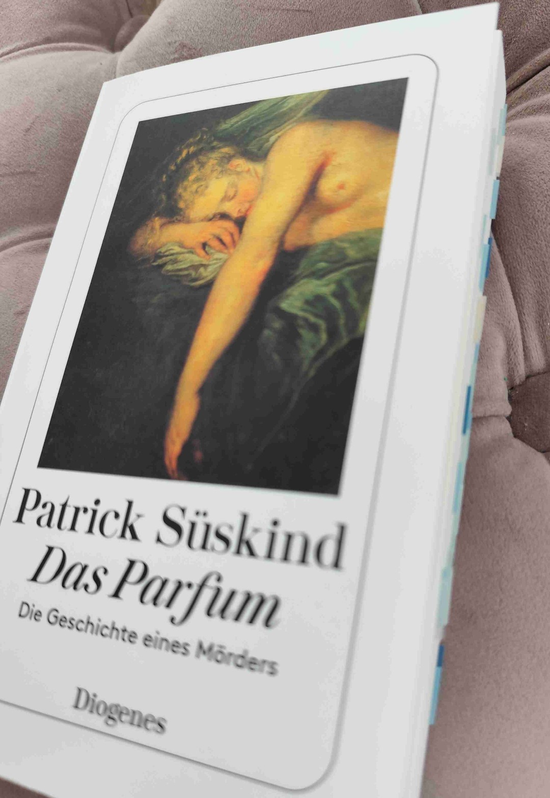 "Und plötzlich wusste er, dass er nie in der Liebe, sondern immer nur im Hass Befriedigung fände, im Hassen und Gehasstwerden."
