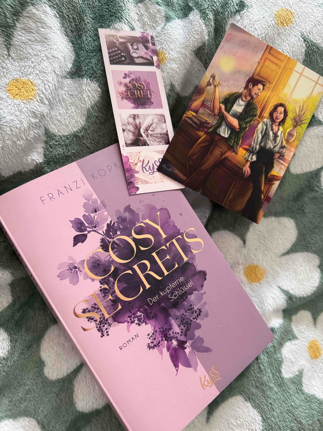 small town crime x cosy romance x second chance 🔑🐈📝🌱💗