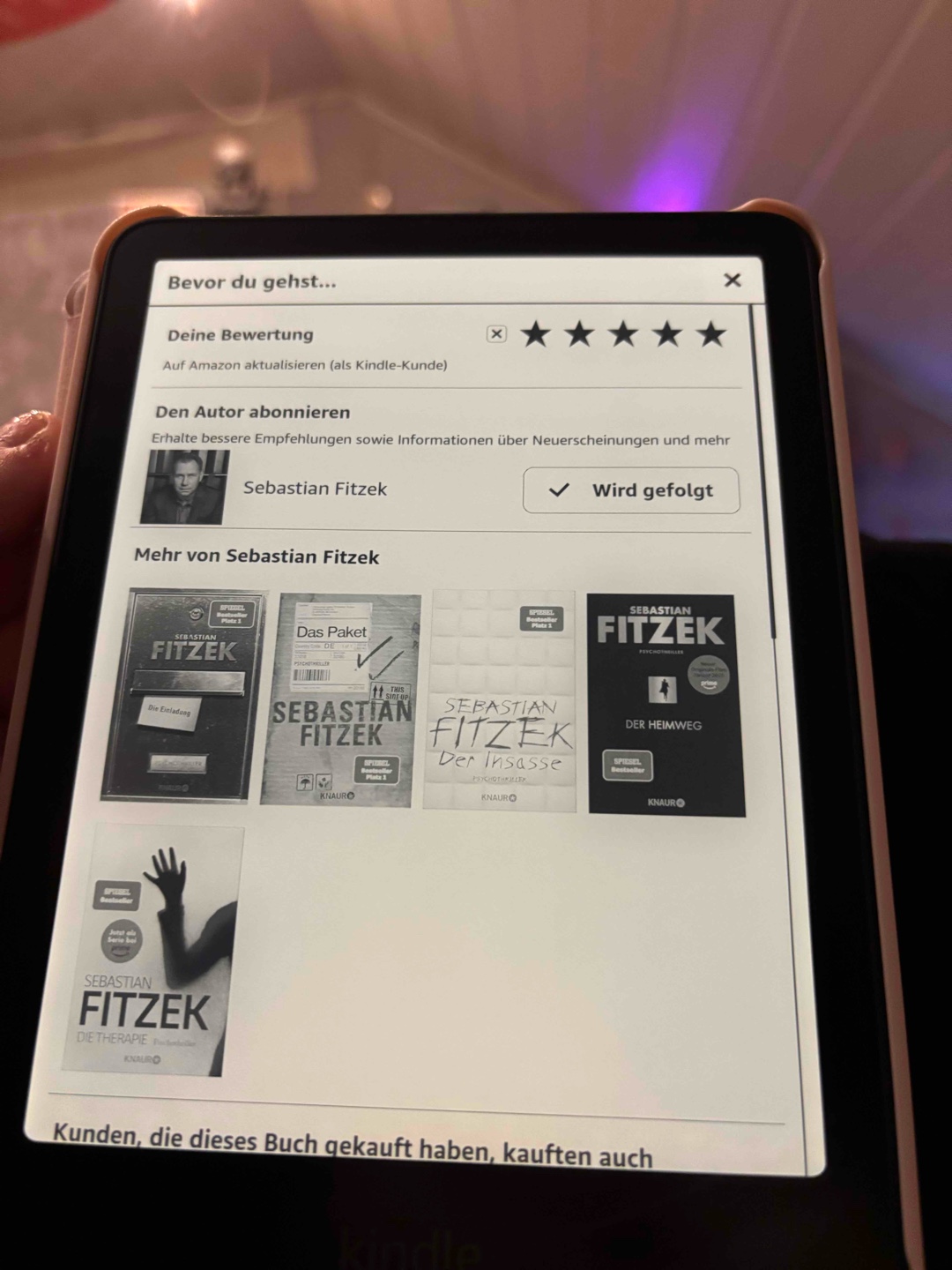 „Verrücktes Buch und unerwarteter Plot!! :O“